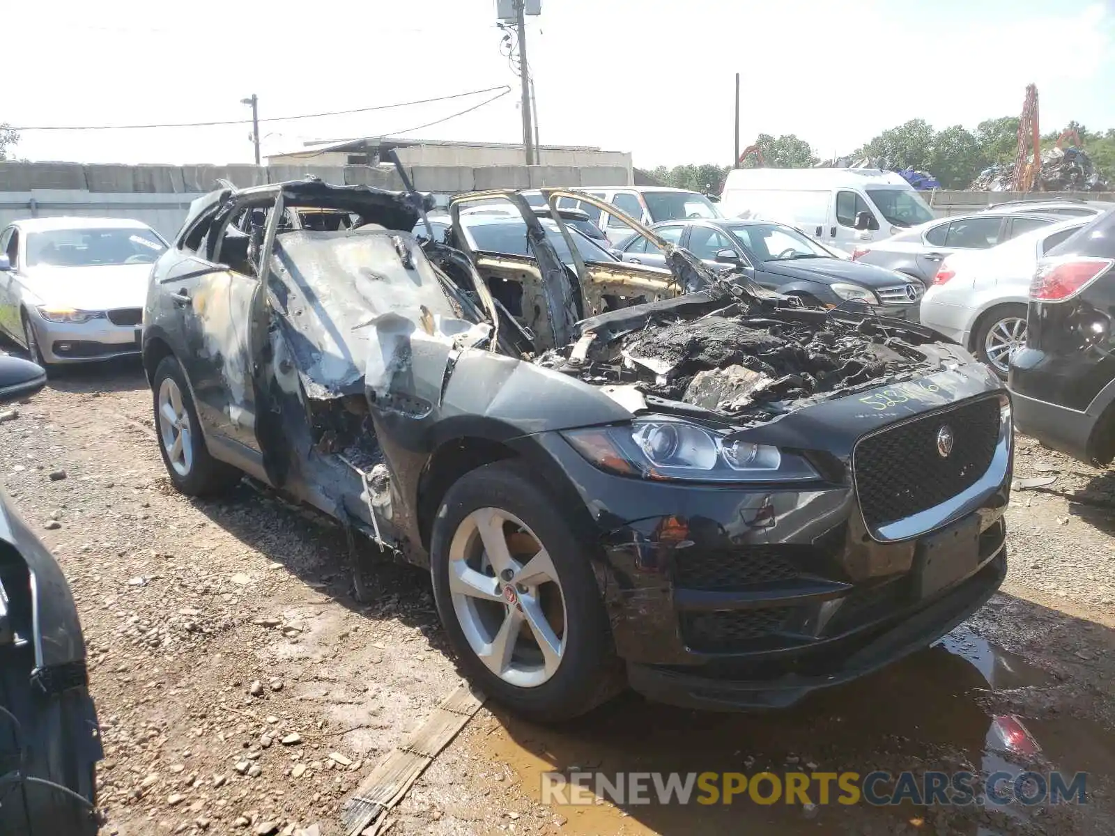 1 Photograph of a damaged car SADCJ2FX4KA367902 JAGUAR F-PACE 2019