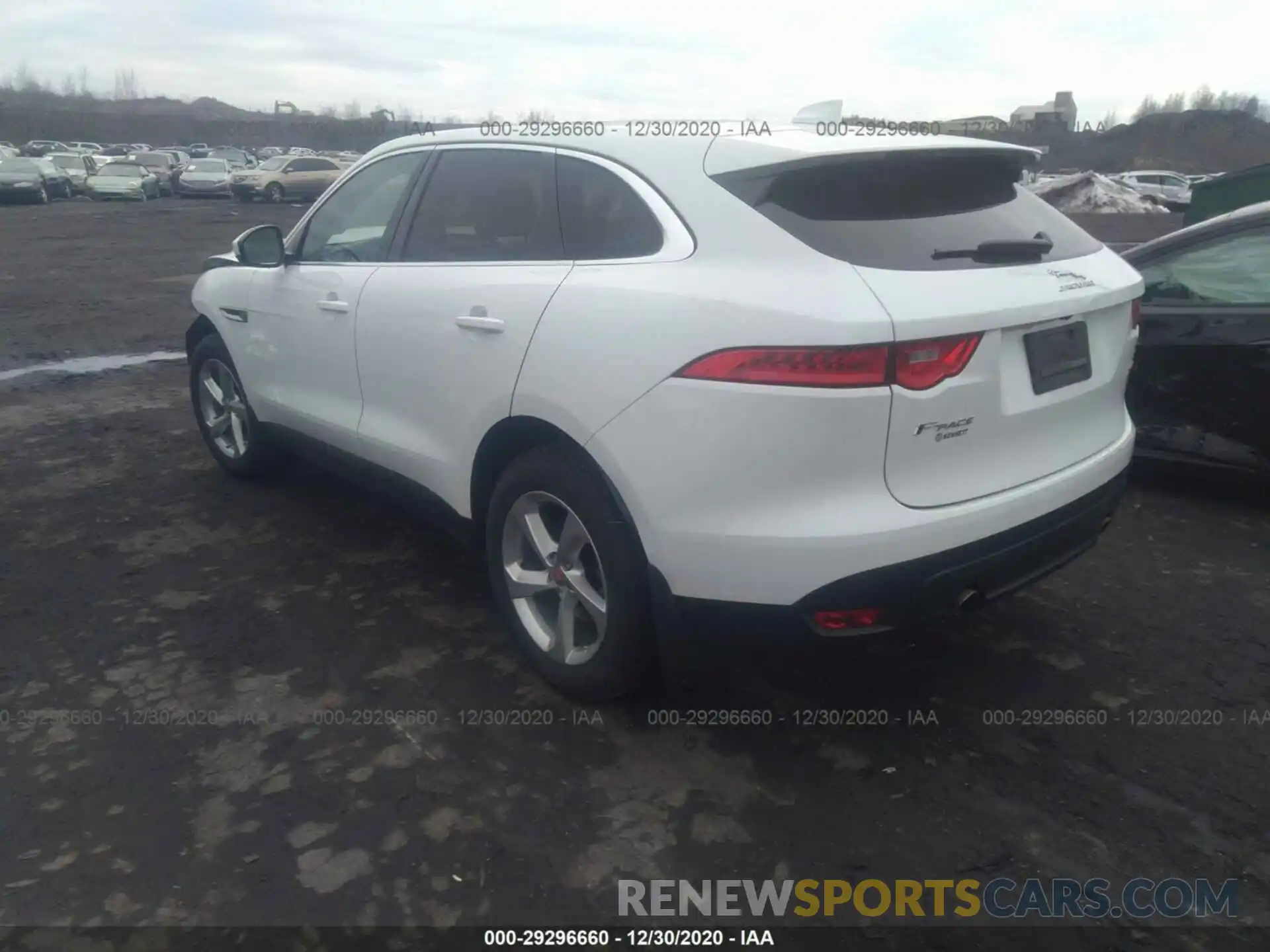 3 Фотография поврежденного автомобиля SADCJ2FX5KA355063 JAGUAR F-PACE 2019