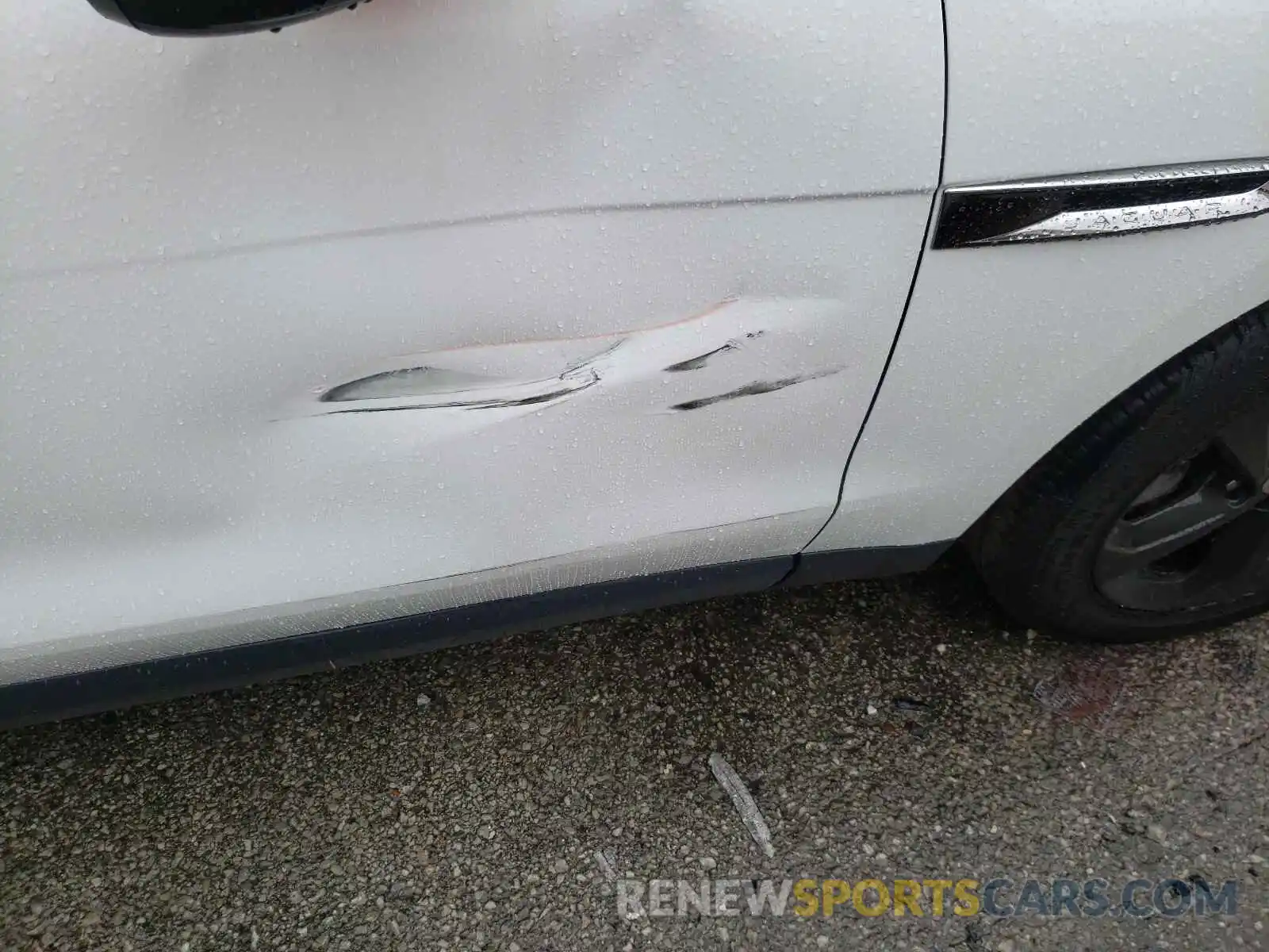 10 Photograph of a damaged car SADCJ2FX5KA357735 JAGUAR F-PACE 2019