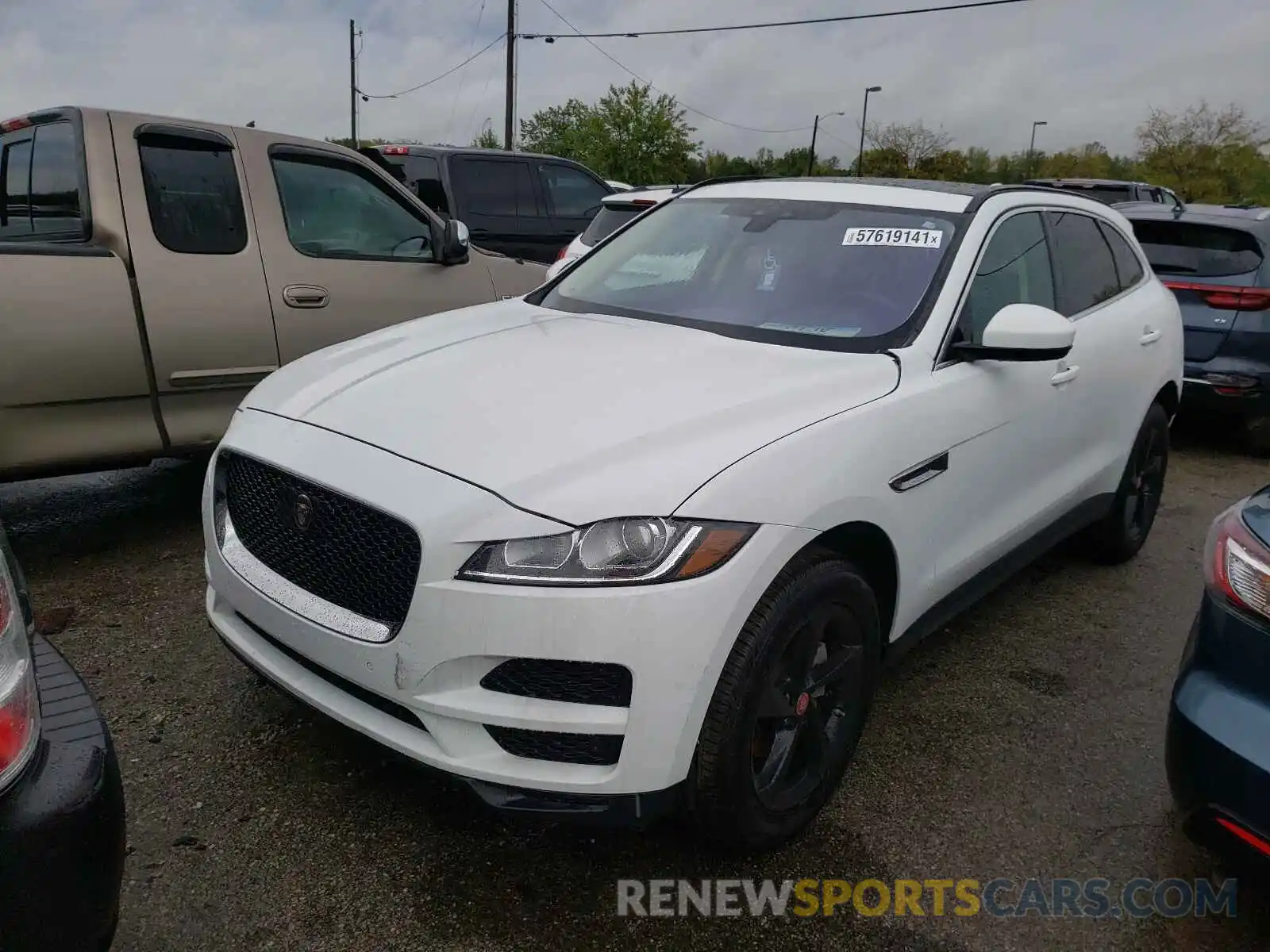 2 Photograph of a damaged car SADCJ2FX5KA357735 JAGUAR F-PACE 2019