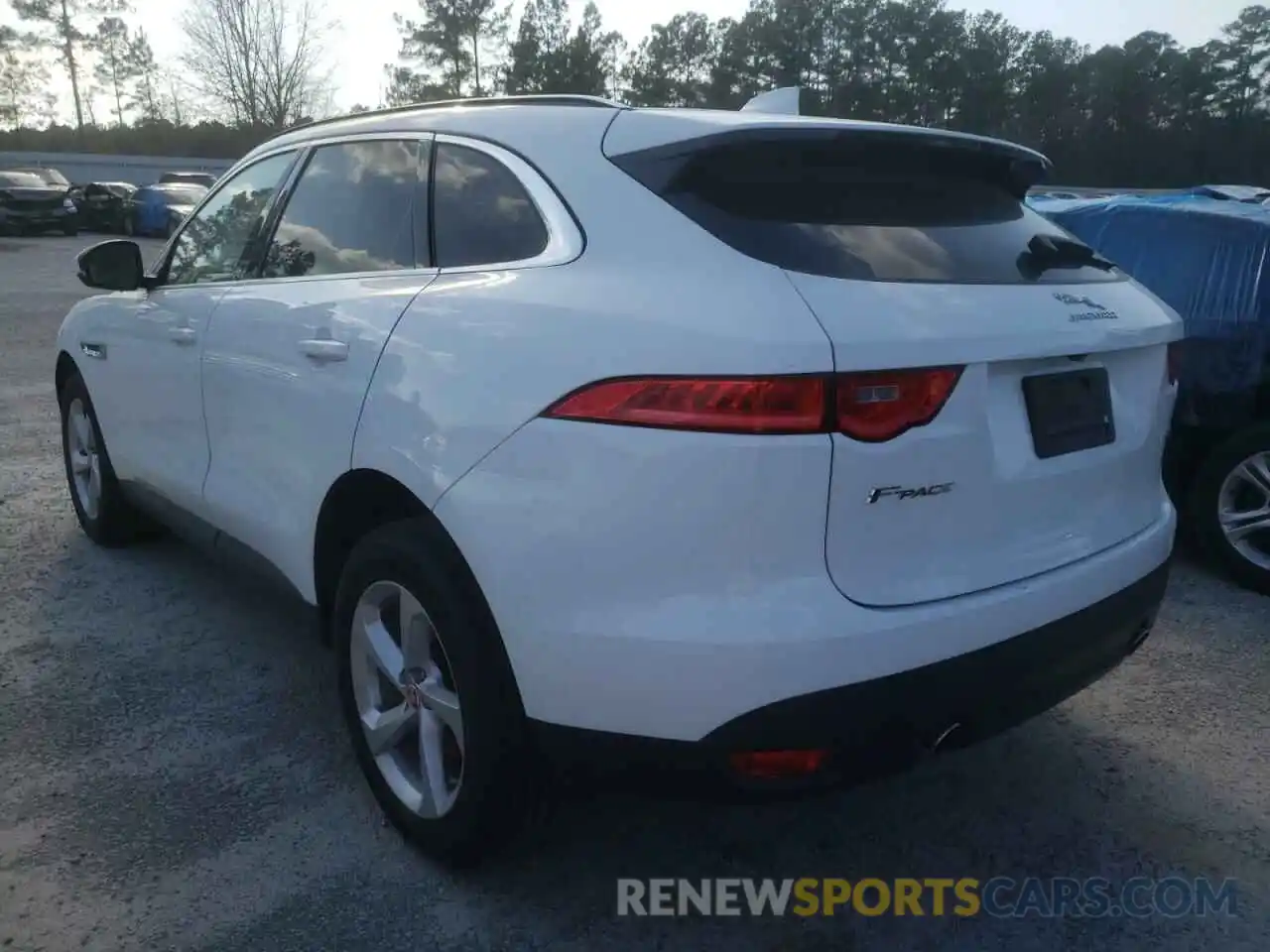 3 Photograph of a damaged car SADCJ2FX5KA364541 JAGUAR F-PACE 2019