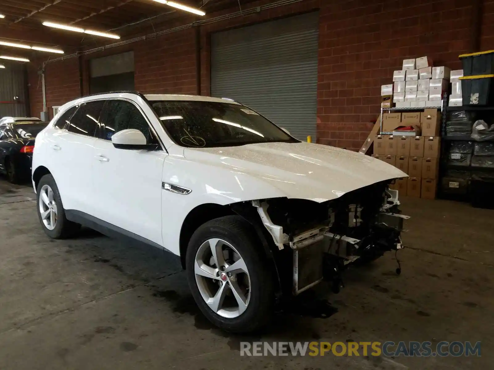 1 Photograph of a damaged car SADCJ2FX5KA601402 JAGUAR F-PACE 2019