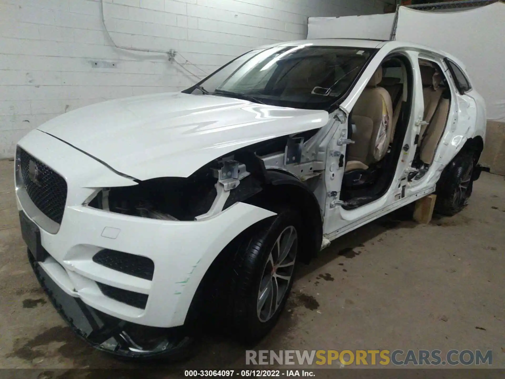 2 Photograph of a damaged car SADCJ2FX5KA609970 JAGUAR F-PACE 2019