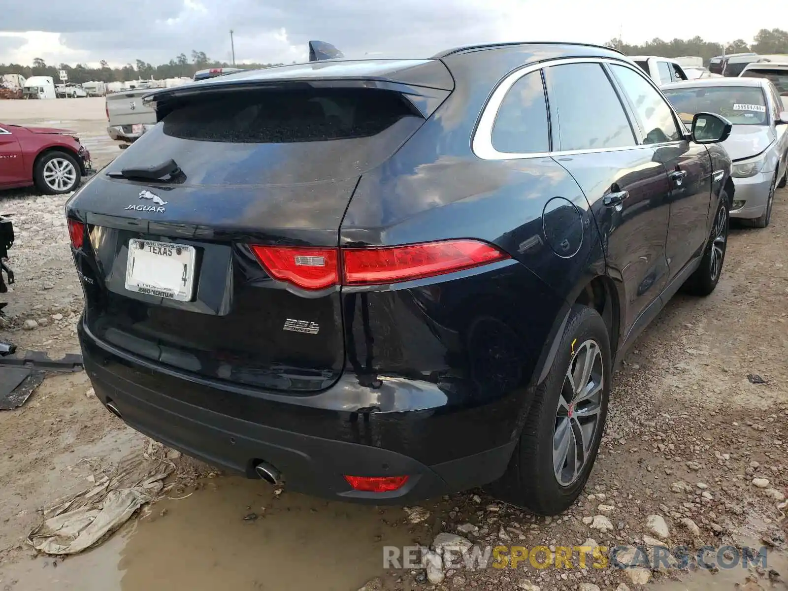 4 Photograph of a damaged car SADCJ2FX6KA368114 JAGUAR F-PACE 2019