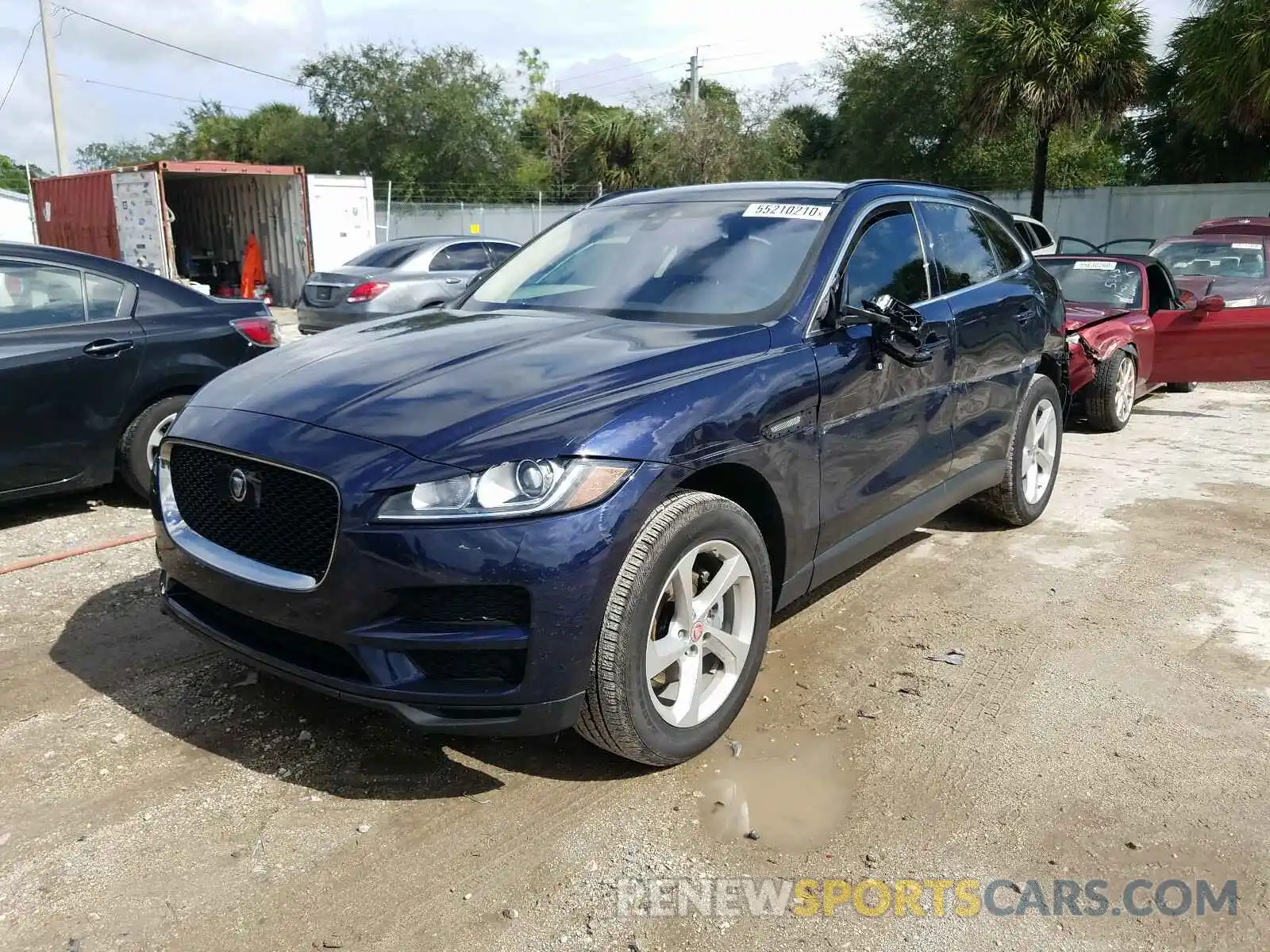 2 Фотография поврежденного автомобиля SADCJ2FX6KA396804 JAGUAR F-PACE 2019