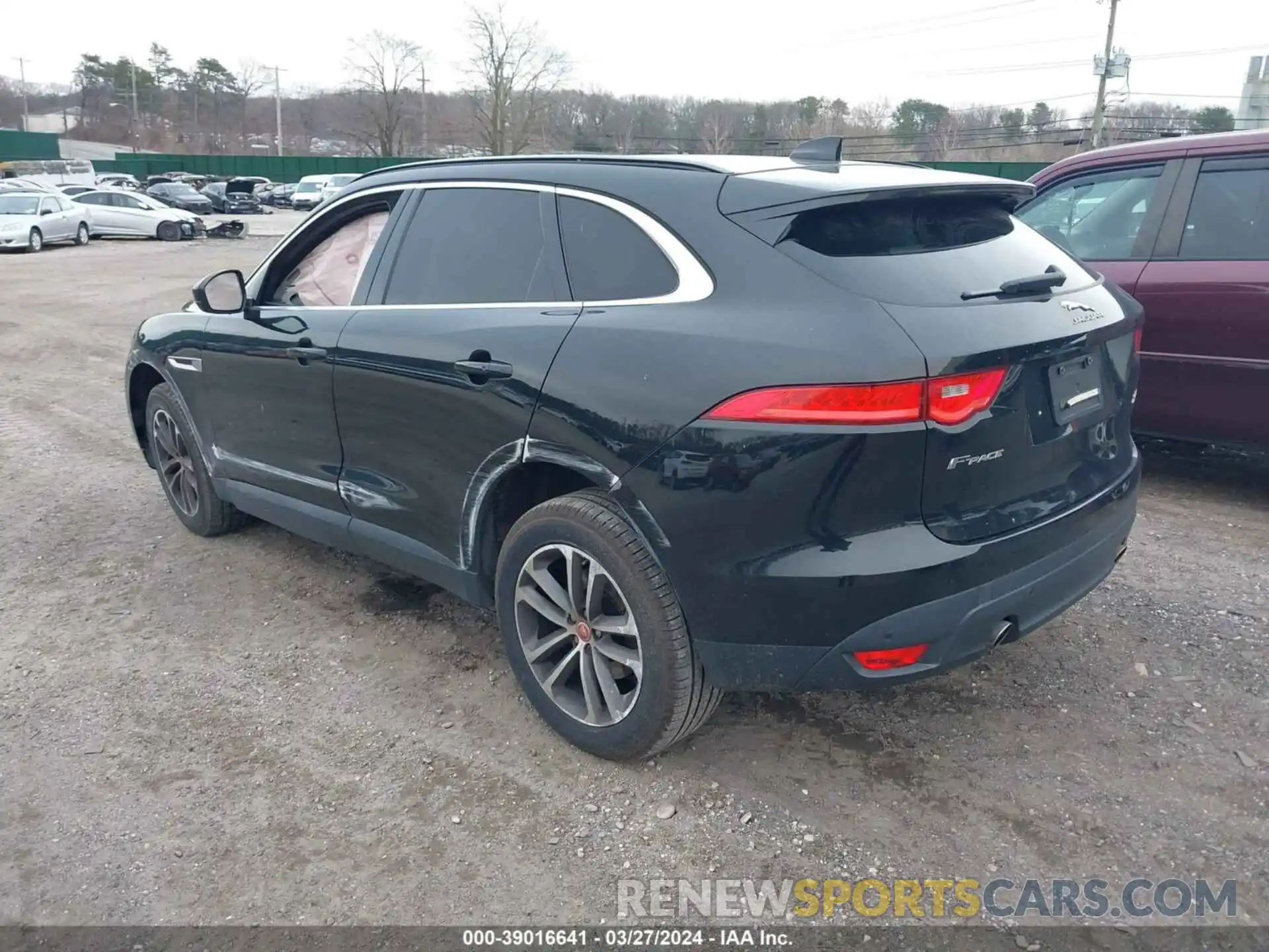 3 Фотография поврежденного автомобиля SADCJ2FX7KA357008 JAGUAR F-PACE 2019