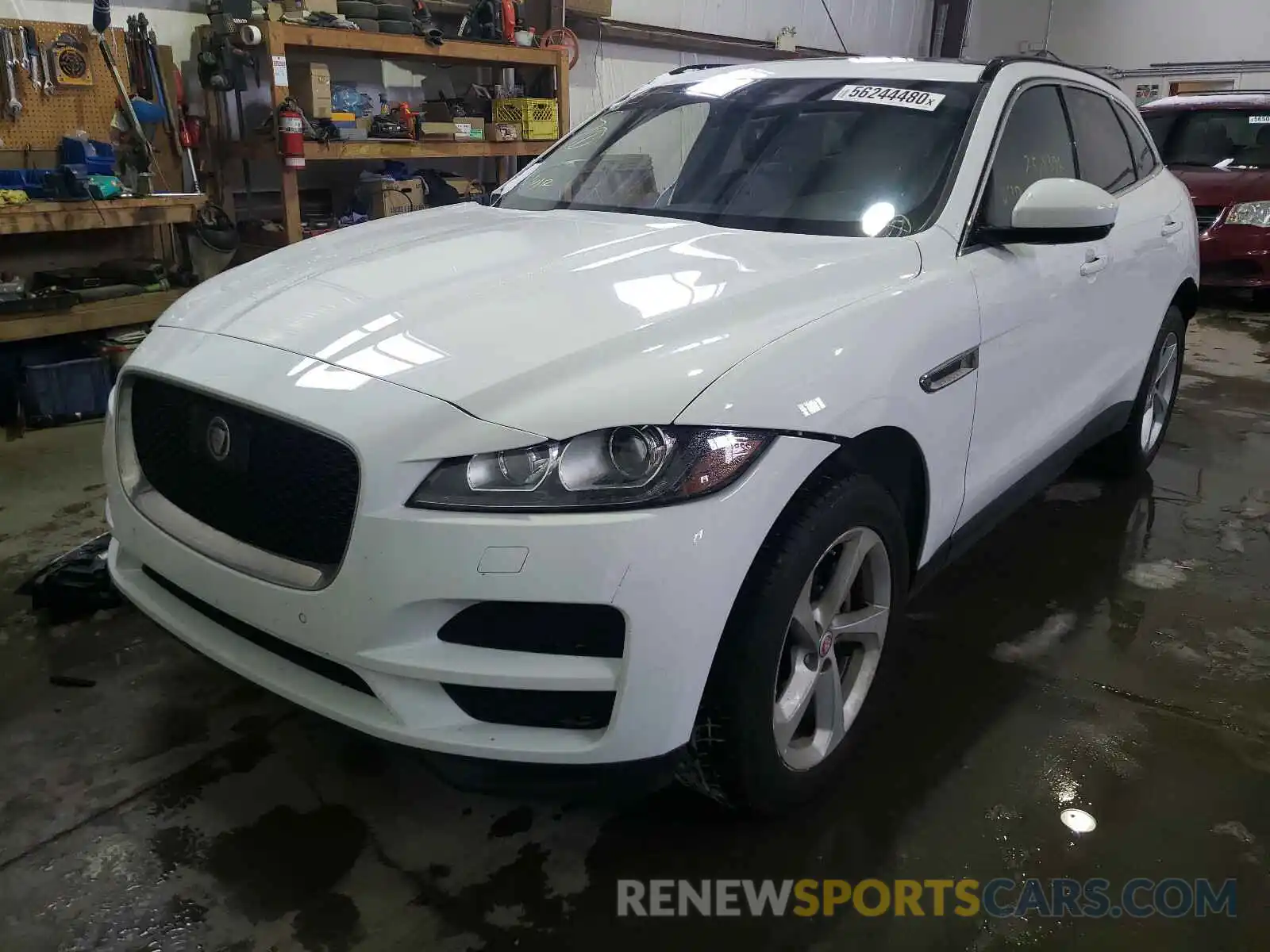 2 Фотография поврежденного автомобиля SADCJ2FX7KA393619 JAGUAR F-PACE 2019