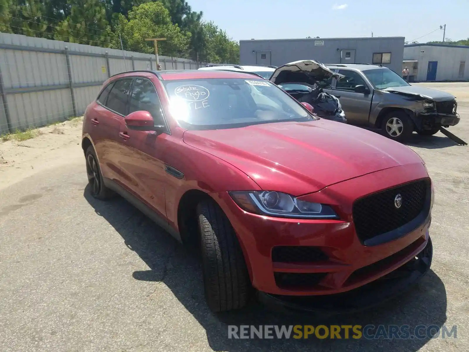 1 Photograph of a damaged car SADCJ2FX7KA395953 JAGUAR F-PACE 2019