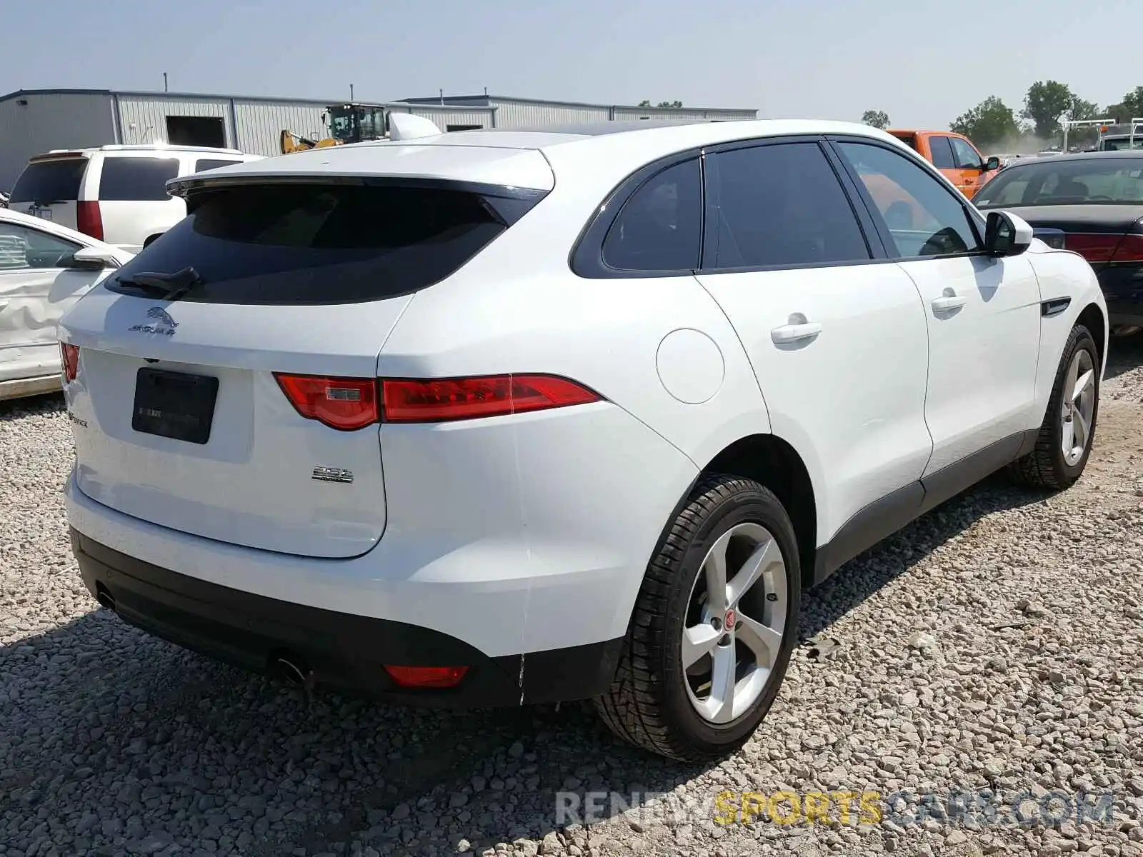 4 Фотография поврежденного автомобиля SADCJ2FX7KA601983 JAGUAR F-PACE 2019