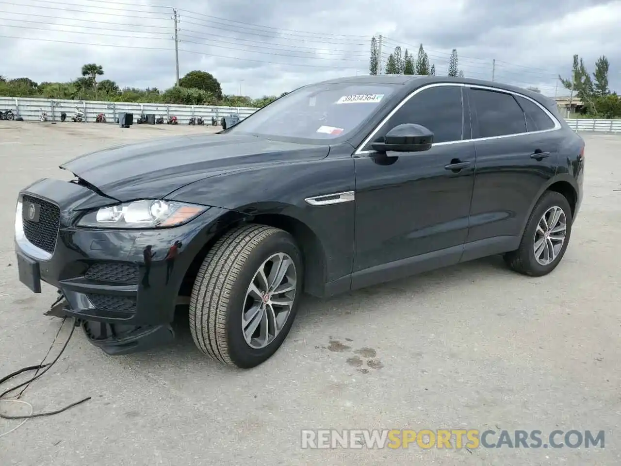 1 Photograph of a damaged car SADCJ2FX7KA615446 JAGUAR F-PACE 2019