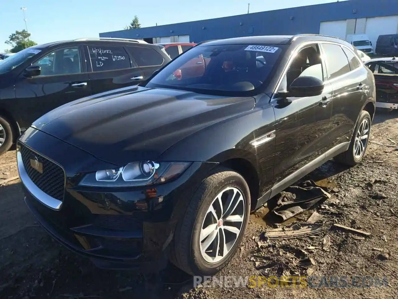 2 Фотография поврежденного автомобиля SADCJ2FX8KA395976 JAGUAR F-PACE 2019