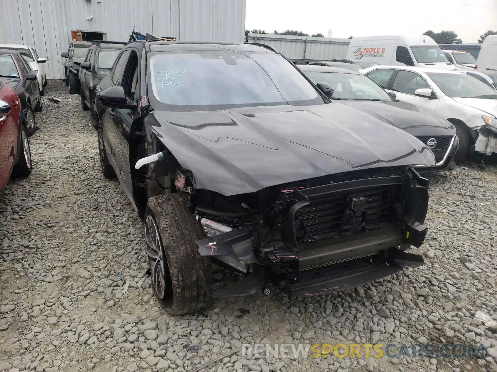 1 Photograph of a damaged car SADCJ2FX8KA616296 JAGUAR F-PACE 2019