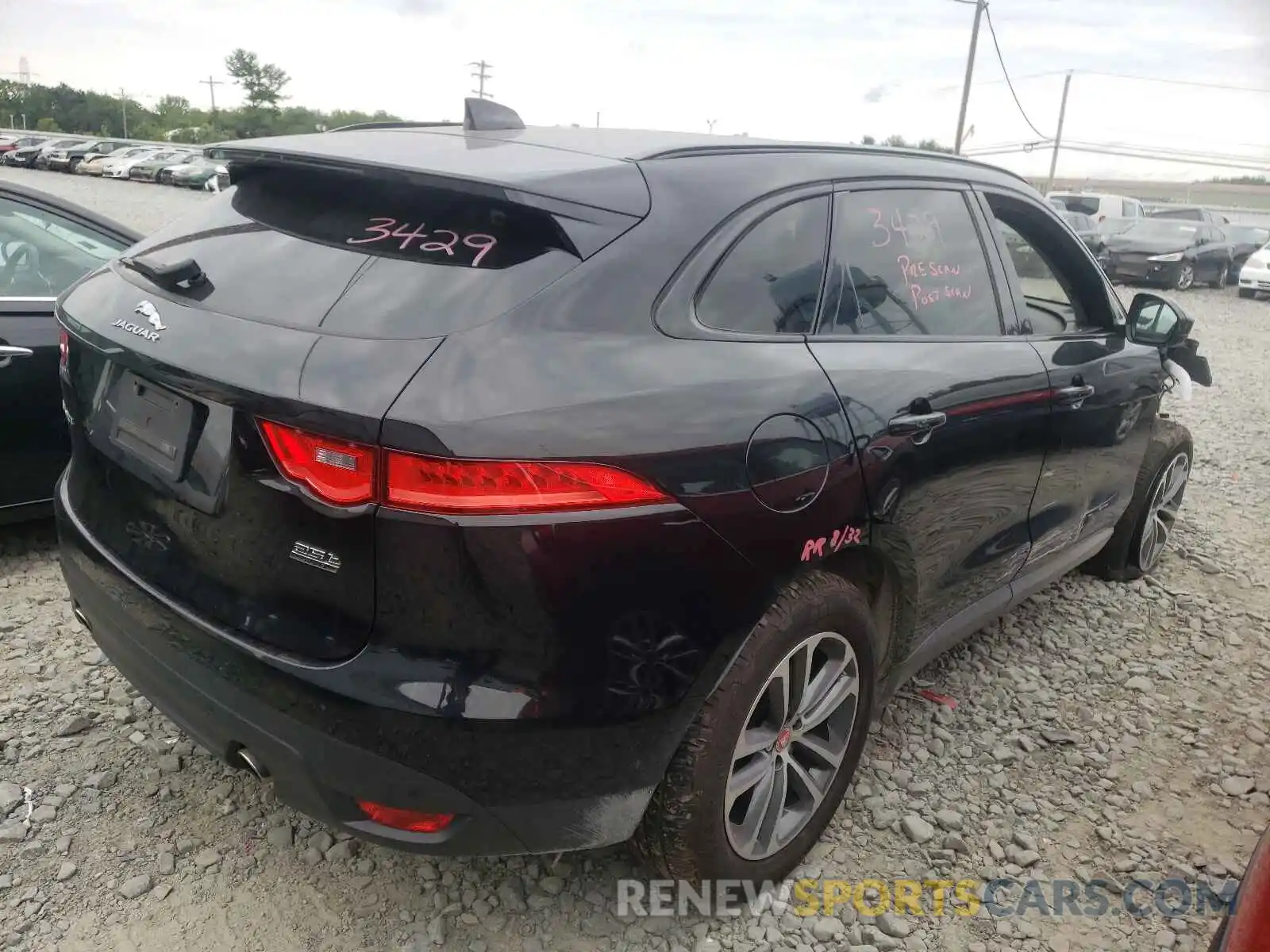 4 Фотография поврежденного автомобиля SADCJ2FX8KA616296 JAGUAR F-PACE 2019