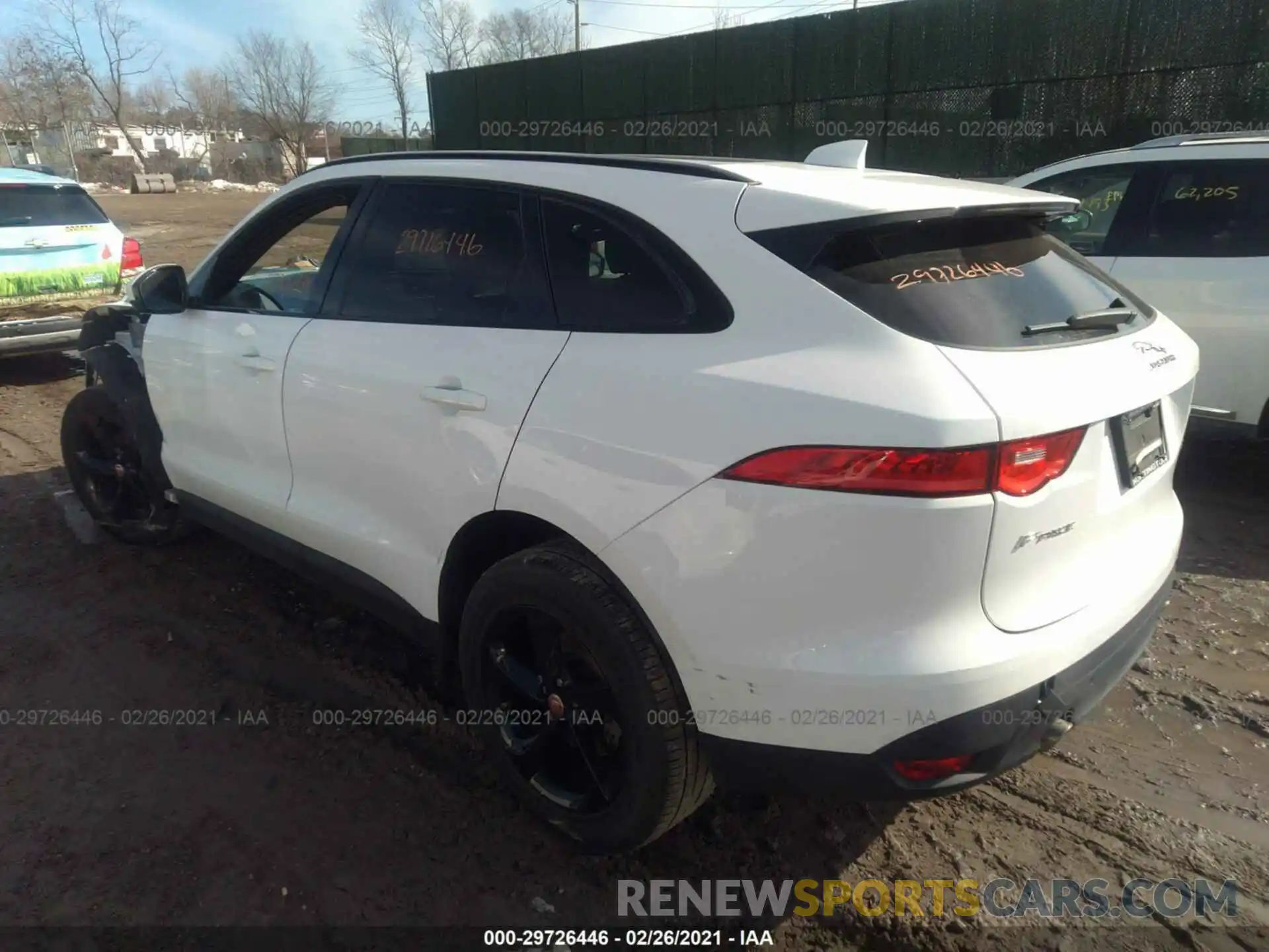 3 Фотография поврежденного автомобиля SADCJ2FX9KA356412 JAGUAR F-PACE 2019