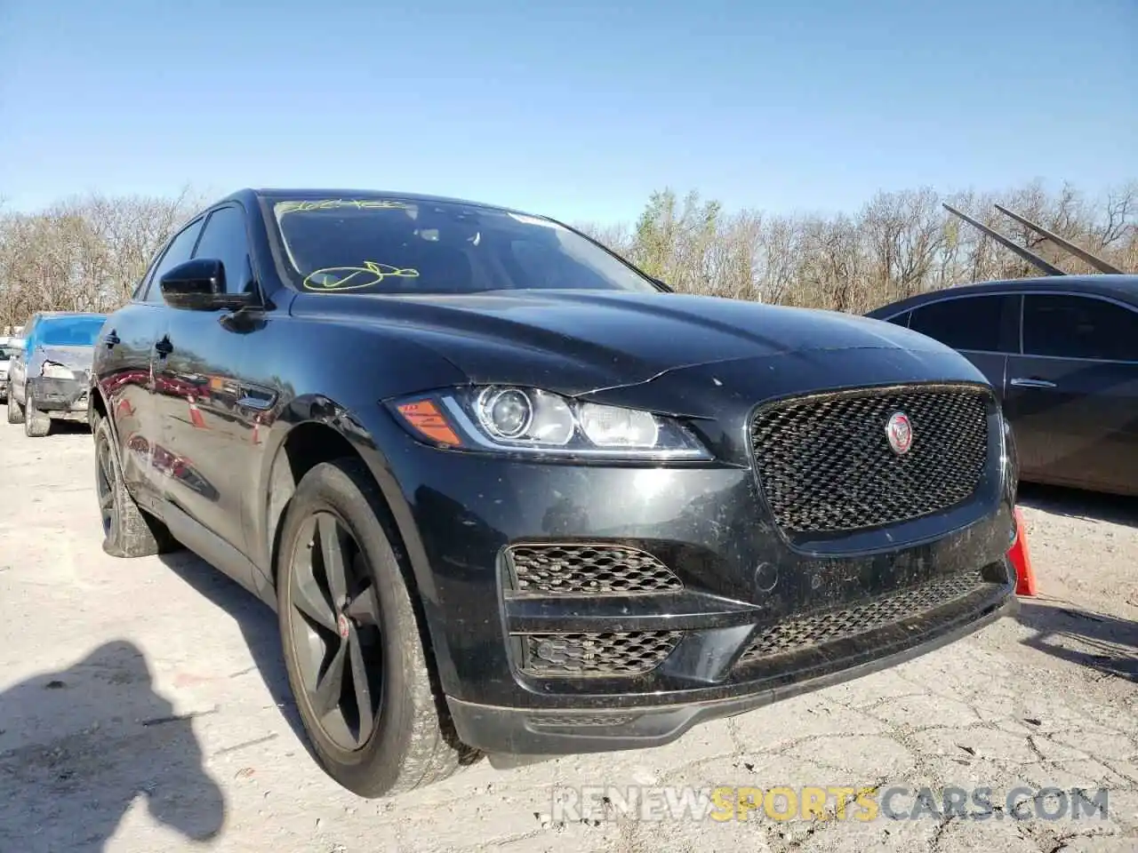 1 Фотография поврежденного автомобиля SADCJ2FX9KA362422 JAGUAR F-PACE 2019