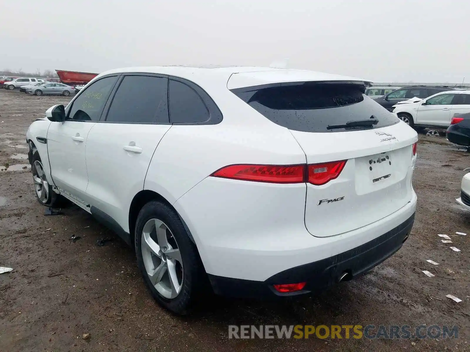 3 Фотография поврежденного автомобиля SADCJ2FX9KA602164 JAGUAR F-PACE 2019