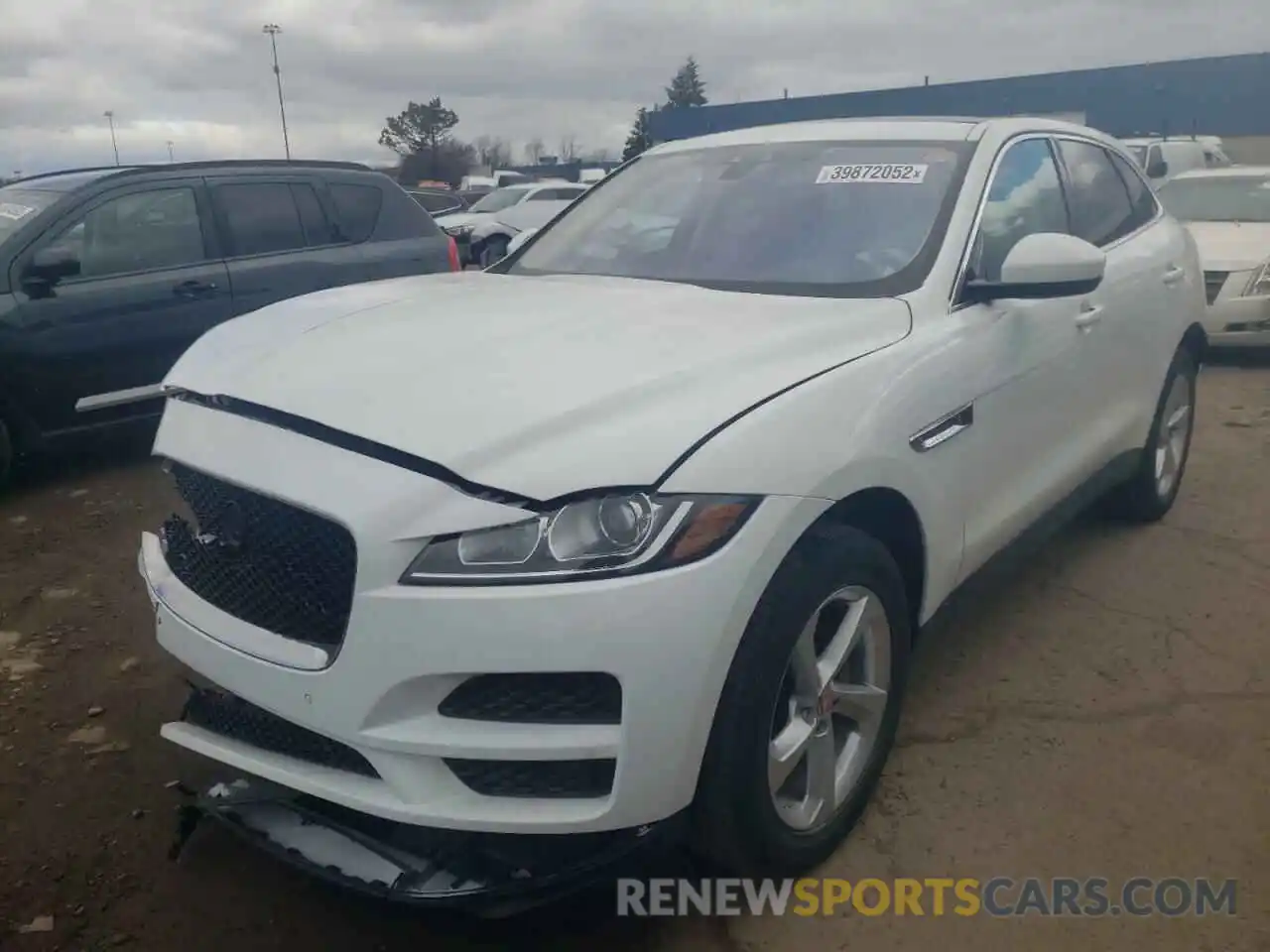 2 Фотография поврежденного автомобиля SADCJ2FXXKA359965 JAGUAR F-PACE 2019