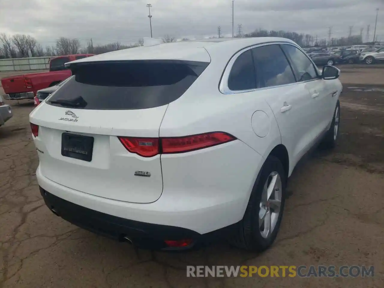 4 Фотография поврежденного автомобиля SADCJ2FXXKA359965 JAGUAR F-PACE 2019