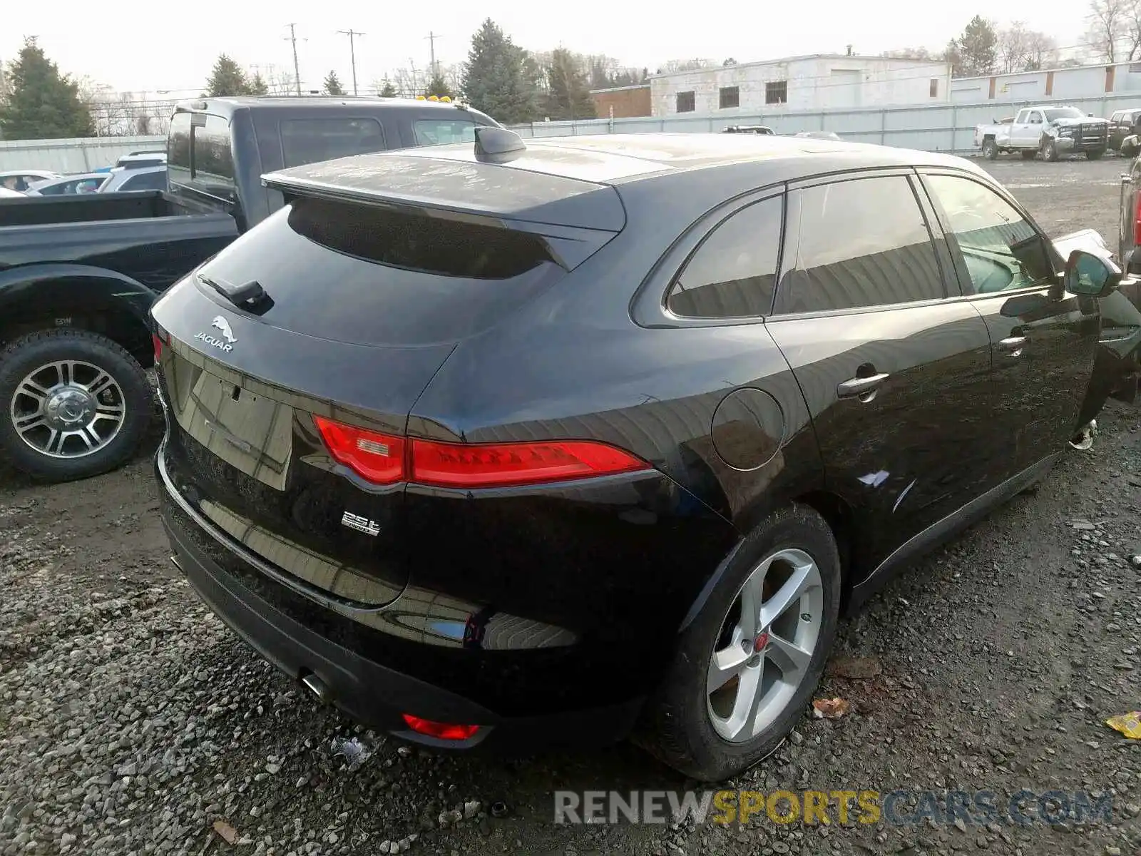 4 Фотография поврежденного автомобиля SADCJ2FXXKA601735 JAGUAR F-PACE 2019