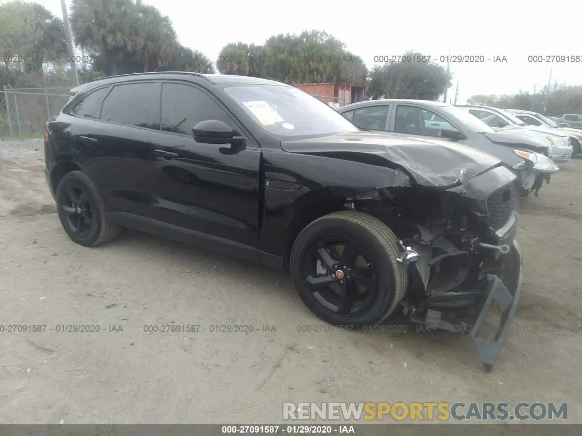 1 Photograph of a damaged car SADCJ2GX6KA367799 JAGUAR F-PACE 2019