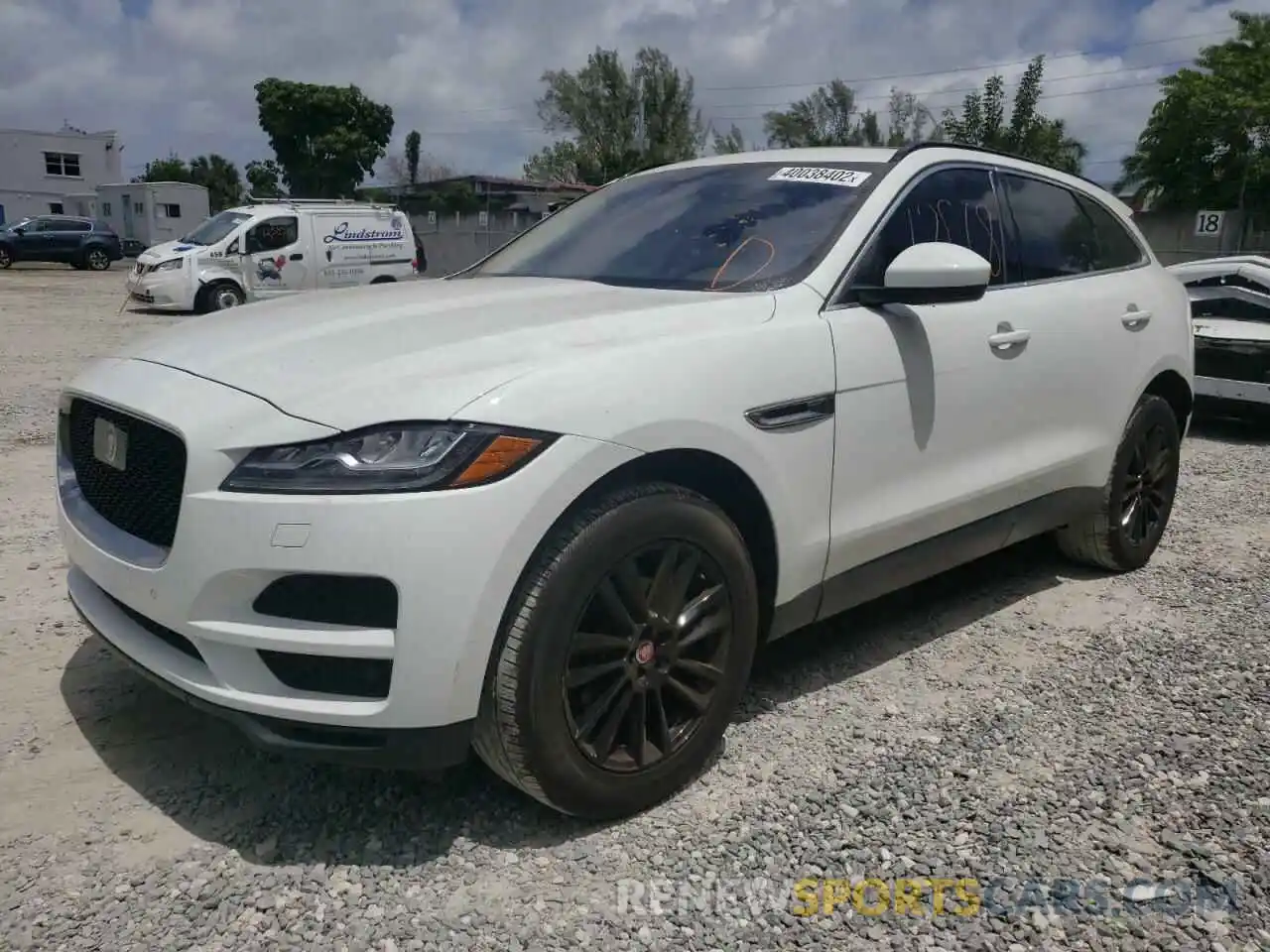 2 Фотография поврежденного автомобиля SADCK2FX0KA354223 JAGUAR F-PACE 2019