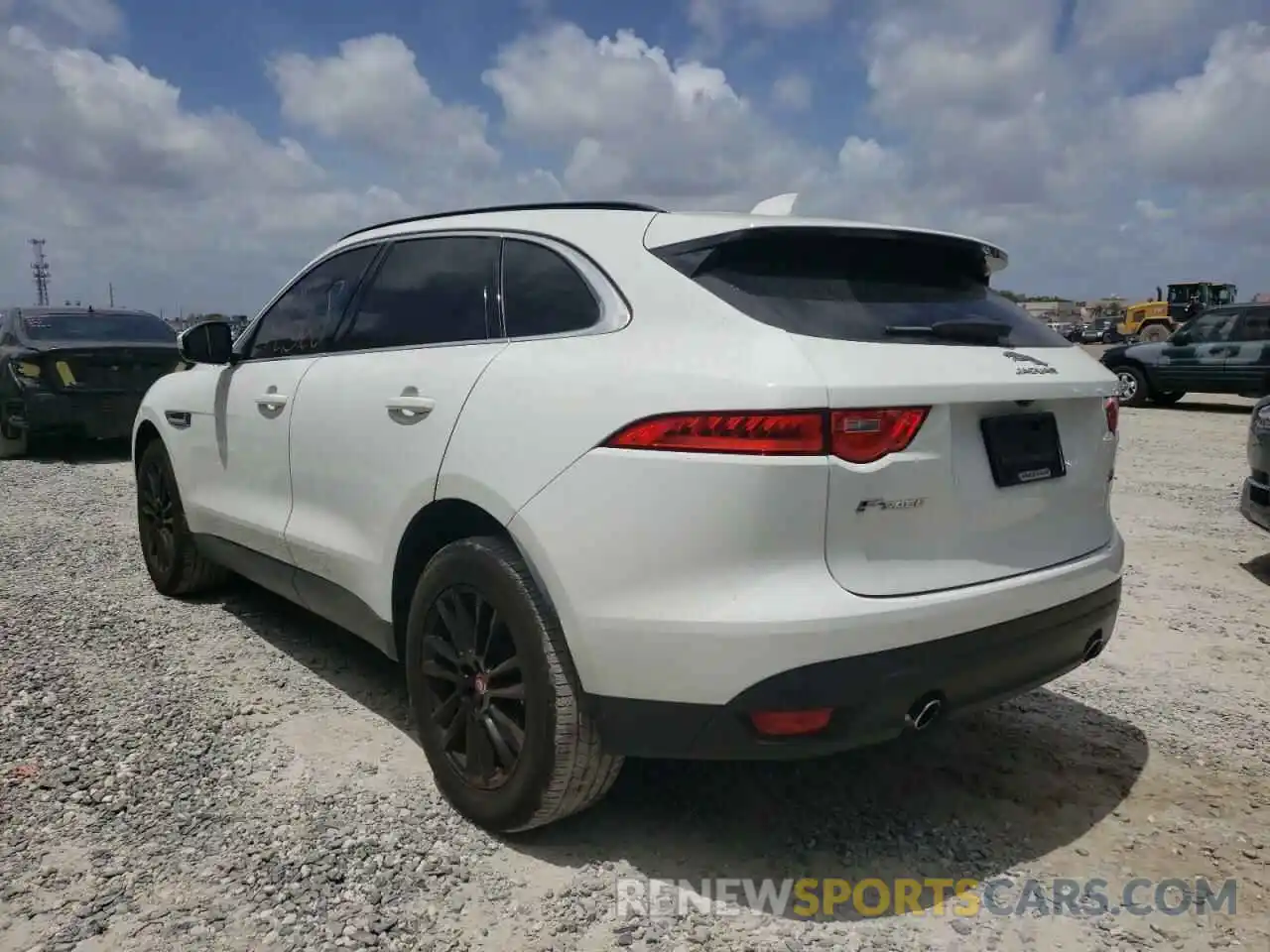 3 Photograph of a damaged car SADCK2FX0KA354223 JAGUAR F-PACE 2019