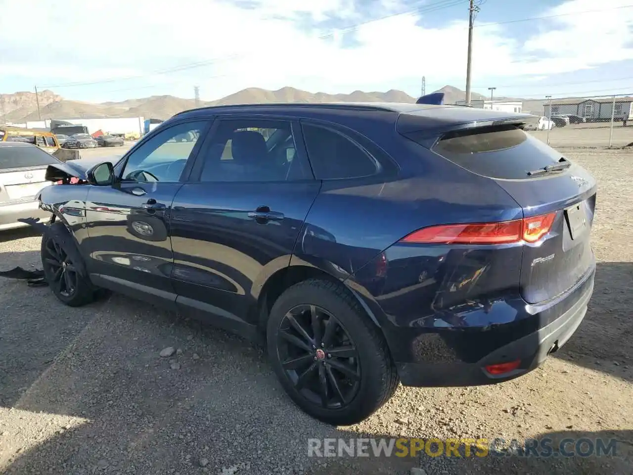 2 Фотография поврежденного автомобиля SADCK2FX0KA609226 JAGUAR F-PACE 2019