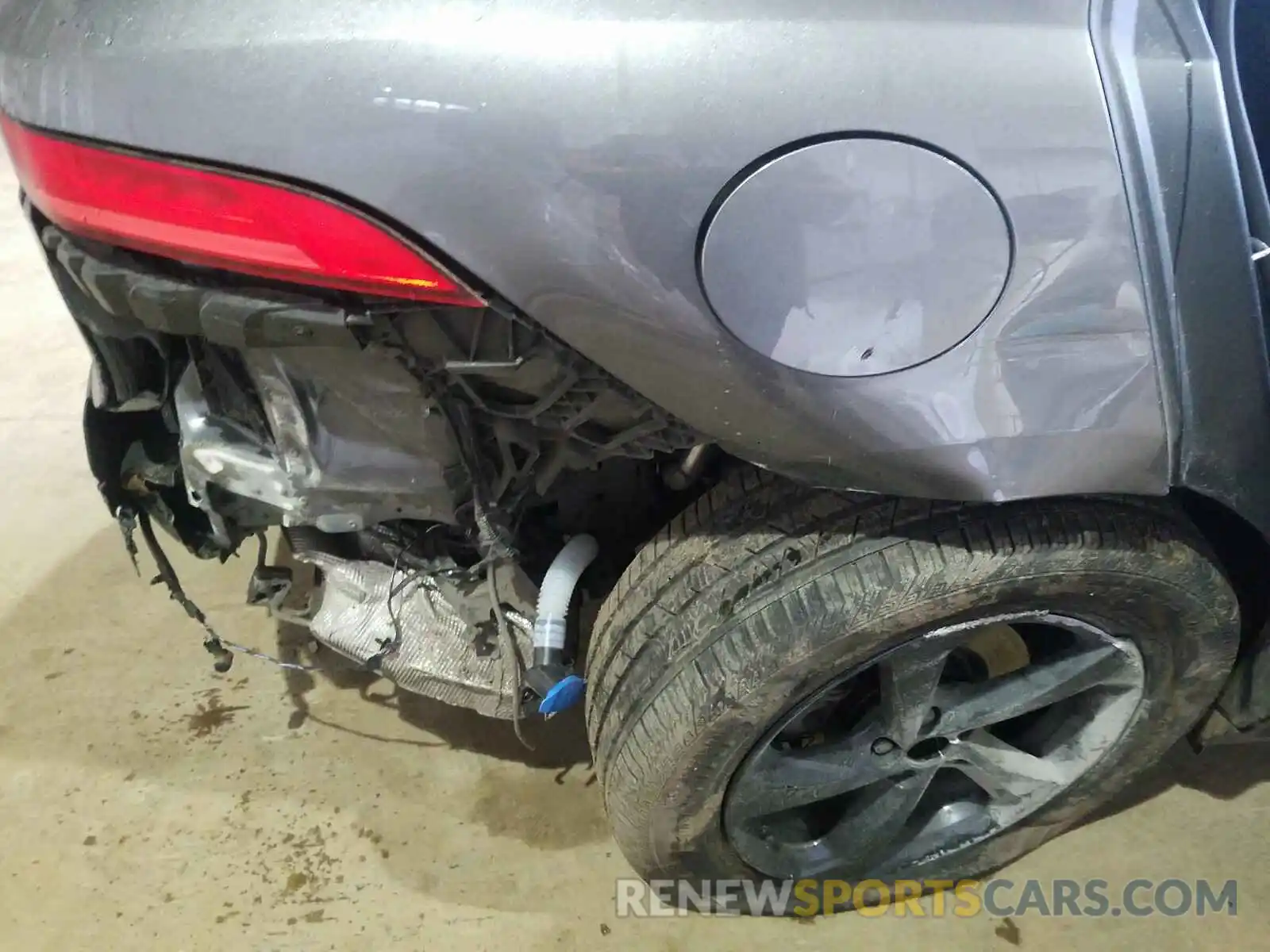 10 Photograph of a damaged car SADCK2FX1KA351816 JAGUAR F-PACE 2019