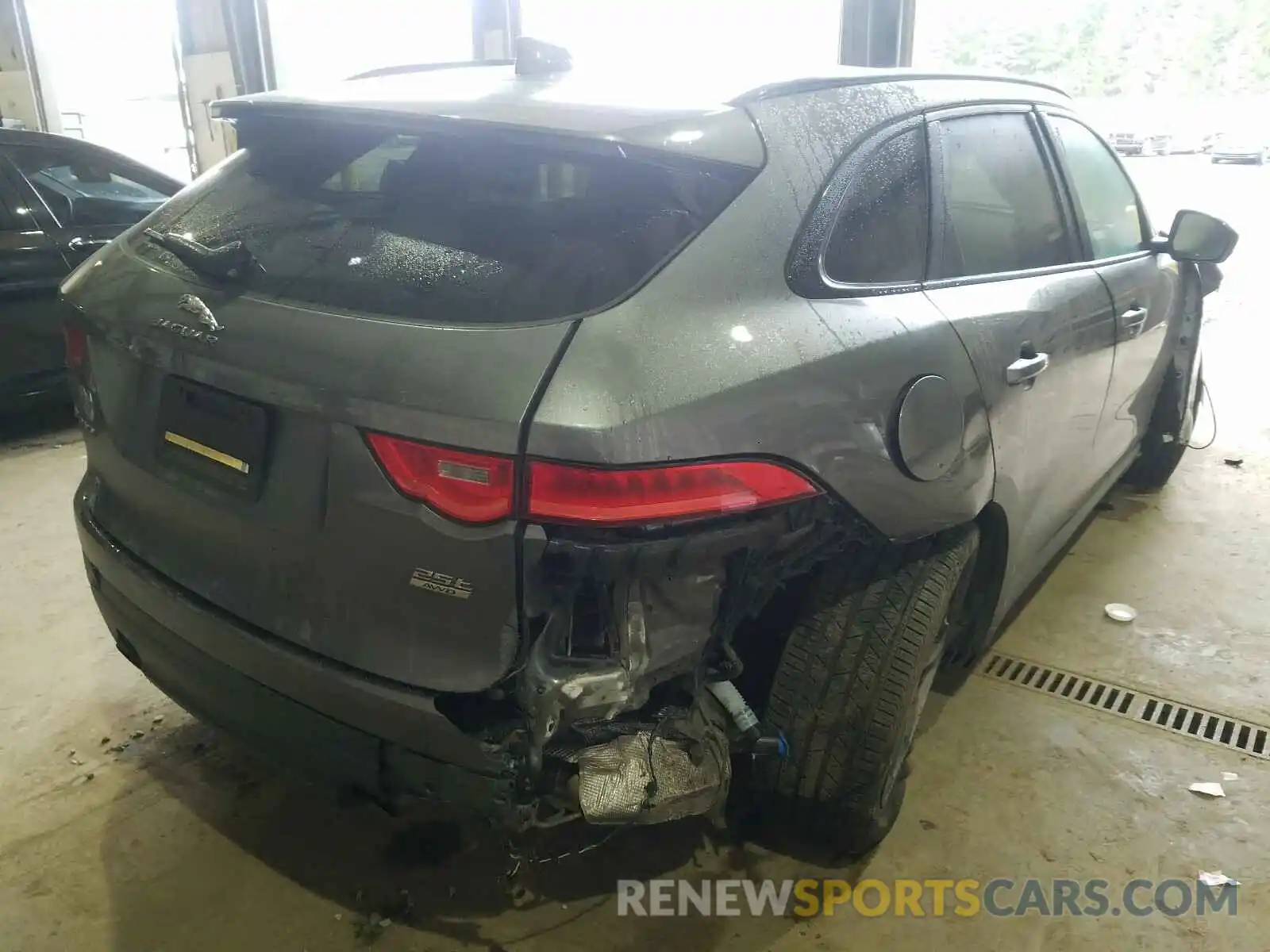 4 Photograph of a damaged car SADCK2FX1KA351816 JAGUAR F-PACE 2019