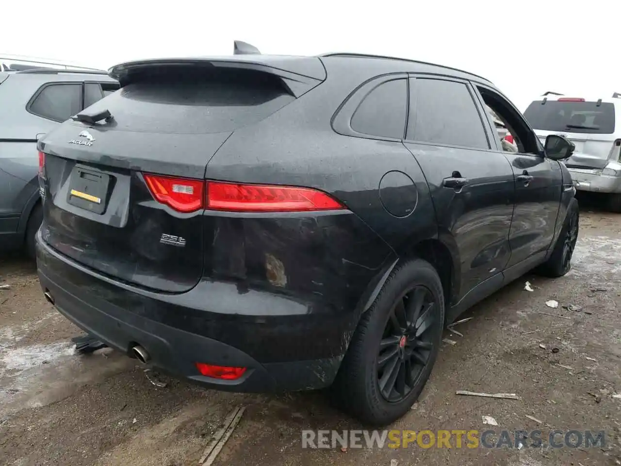 4 Фотография поврежденного автомобиля SADCK2FX2KA396635 JAGUAR F-PACE 2019