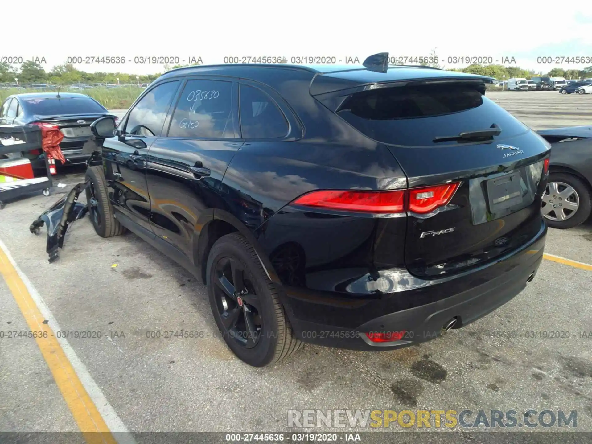 3 Фотография поврежденного автомобиля SADCK2FX2KA600995 JAGUAR F-PACE 2019