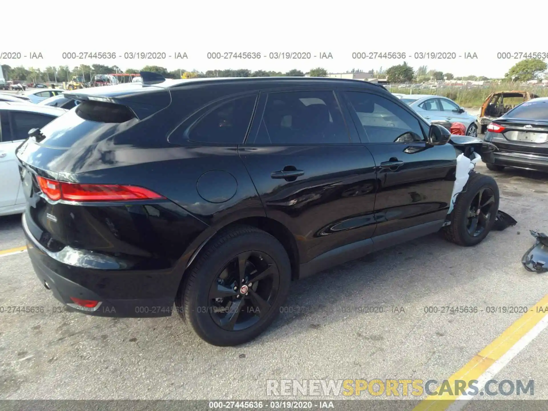 4 Фотография поврежденного автомобиля SADCK2FX2KA600995 JAGUAR F-PACE 2019