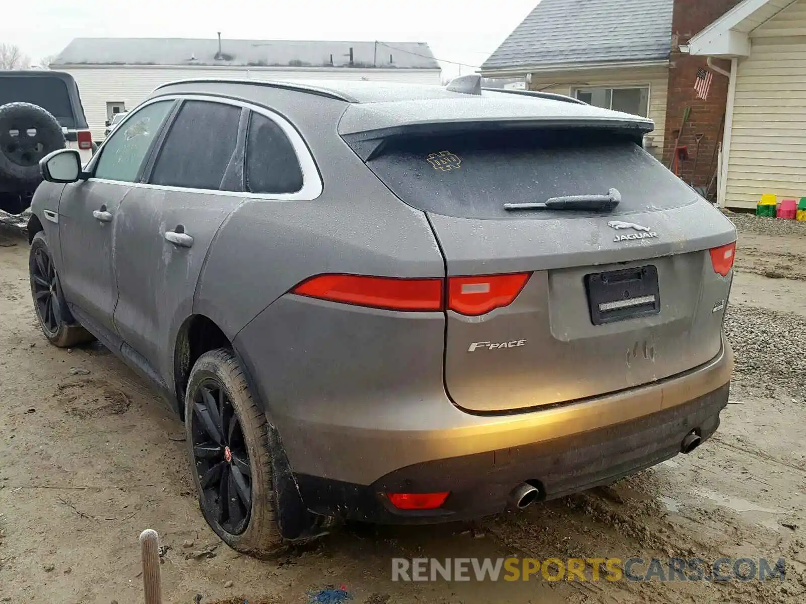 3 Photograph of a damaged car SADCK2FX4KA360719 JAGUAR F-PACE 2019