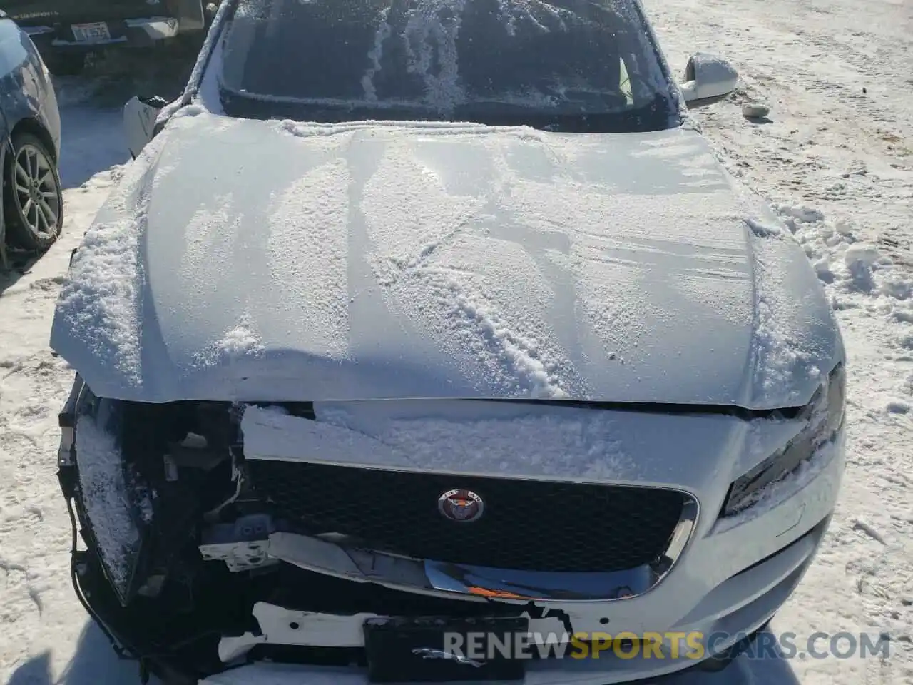 7 Photograph of a damaged car SADCK2FX5KA352371 JAGUAR F-PACE 2019