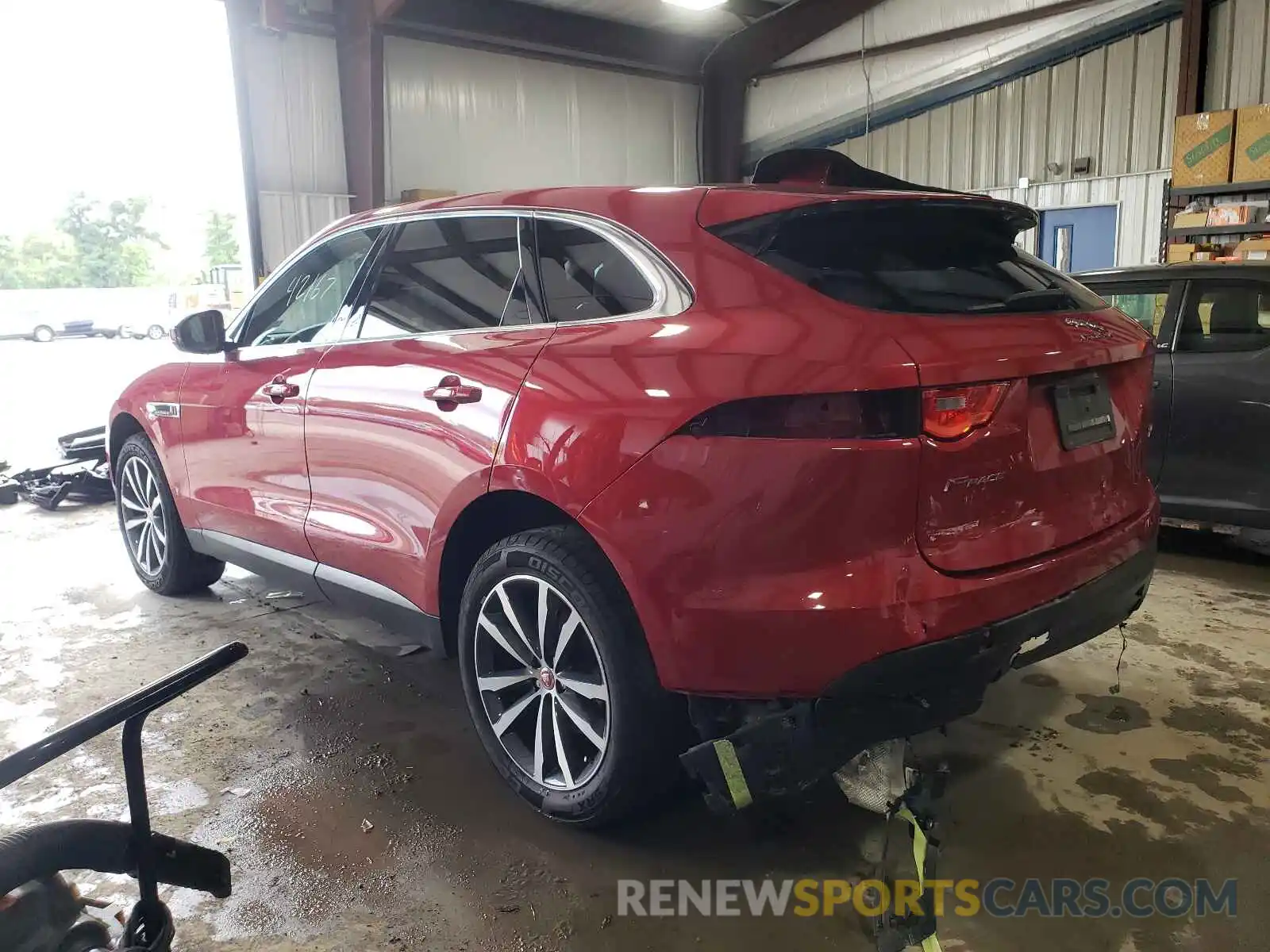 3 Фотография поврежденного автомобиля SADCK2FX5KA358087 JAGUAR F-PACE 2019