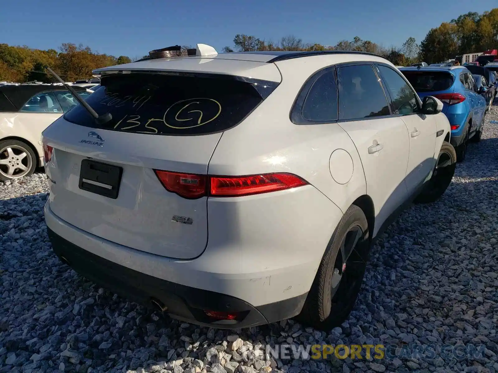 4 Фотография поврежденного автомобиля SADCK2FX5KA601574 JAGUAR F-PACE 2019