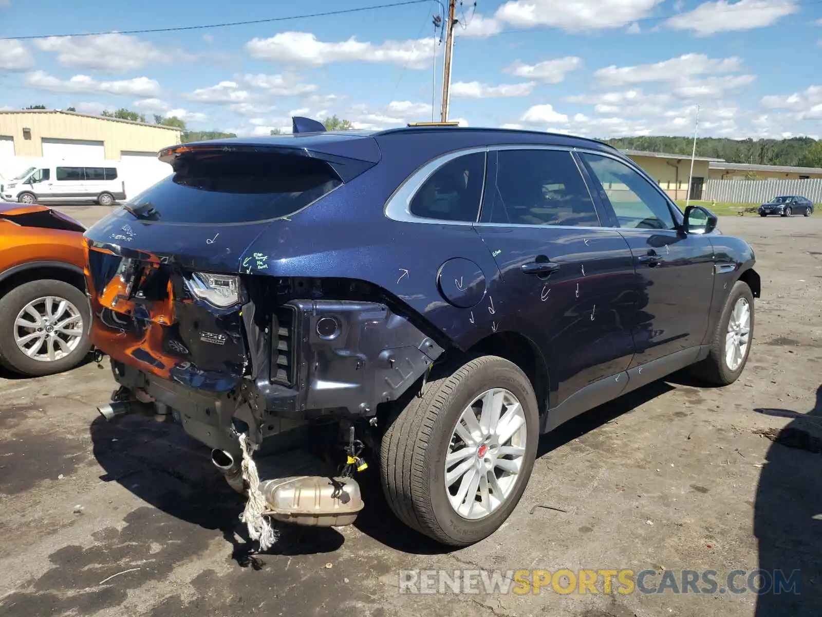 4 Photograph of a damaged car SADCK2FX6KA397299 JAGUAR F-PACE 2019