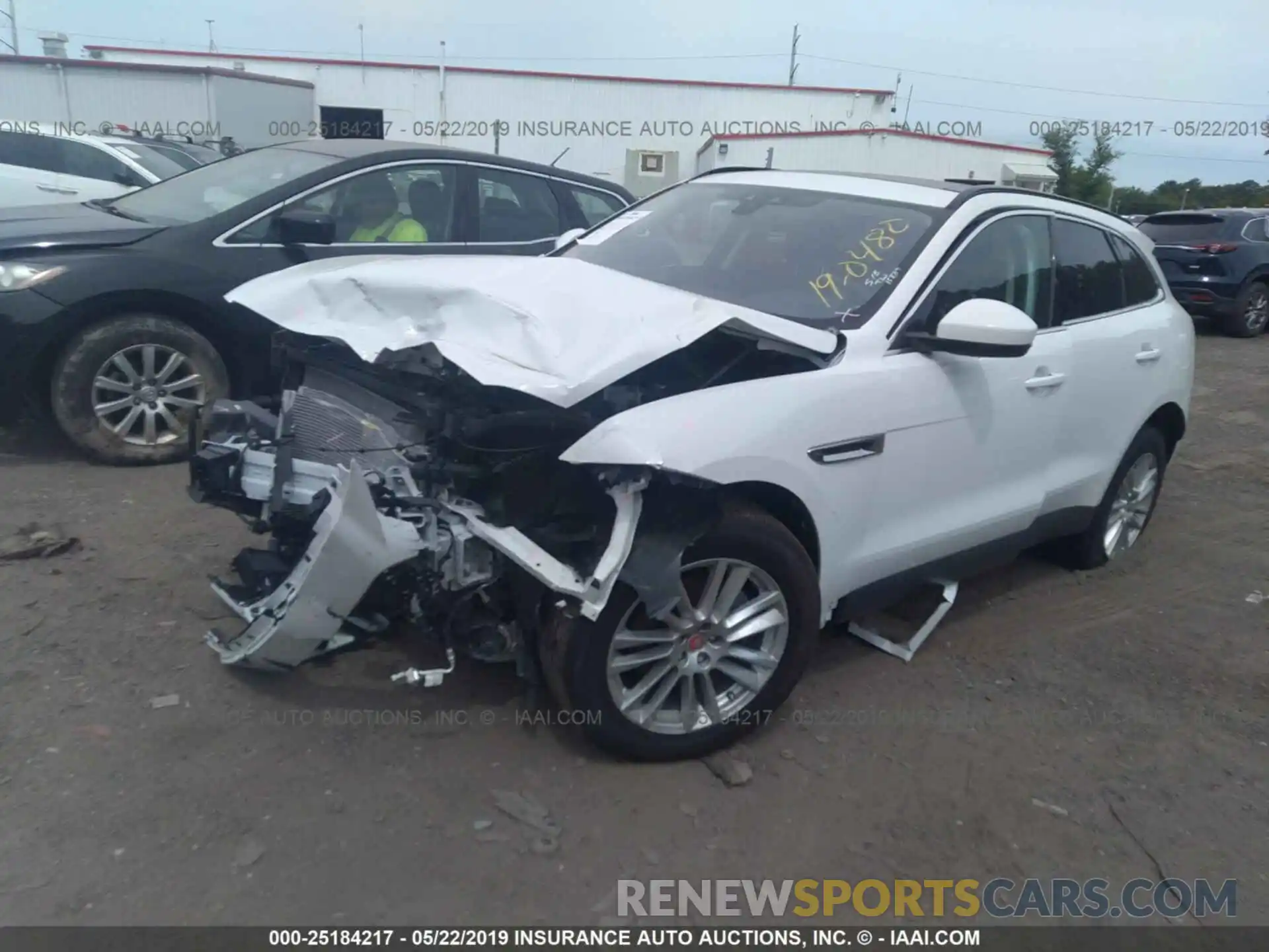 2 Photograph of a damaged car SADCK2FX7KA352159 JAGUAR F-PACE 2019