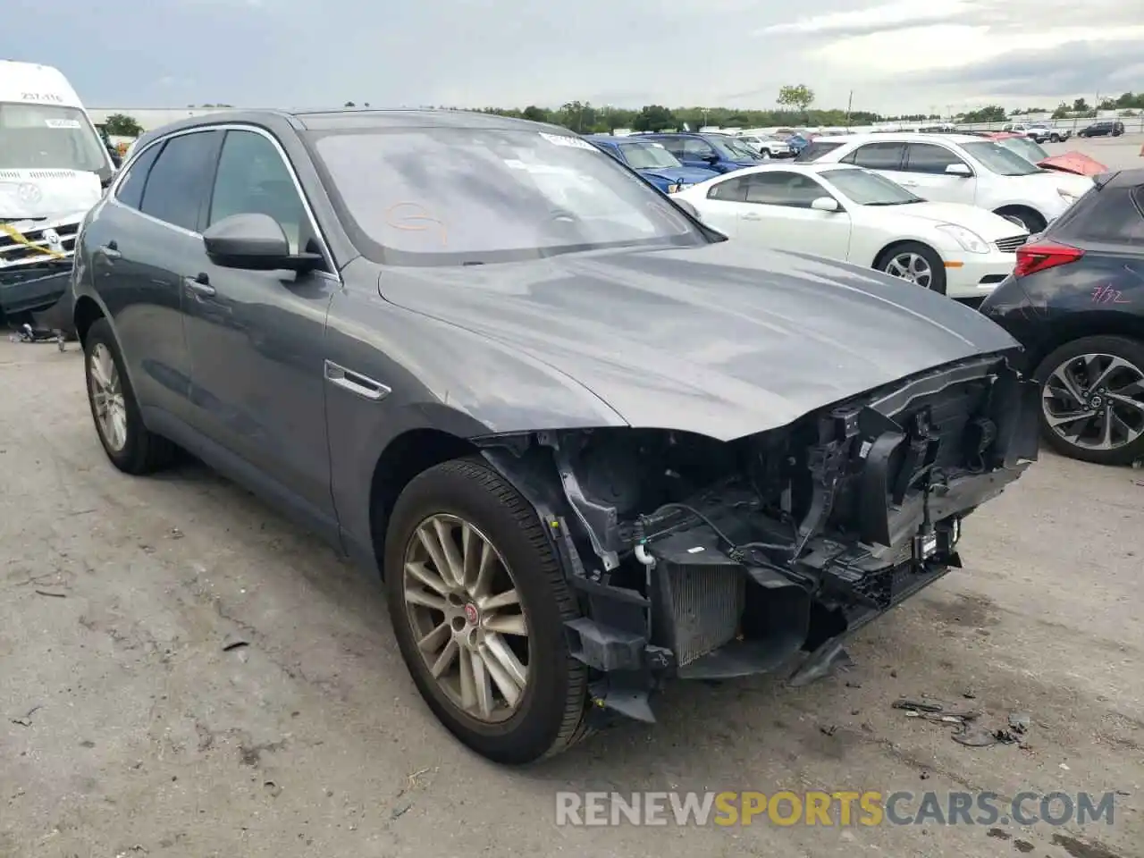 1 Photograph of a damaged car SADCK2FX8KA358620 JAGUAR F-PACE 2019