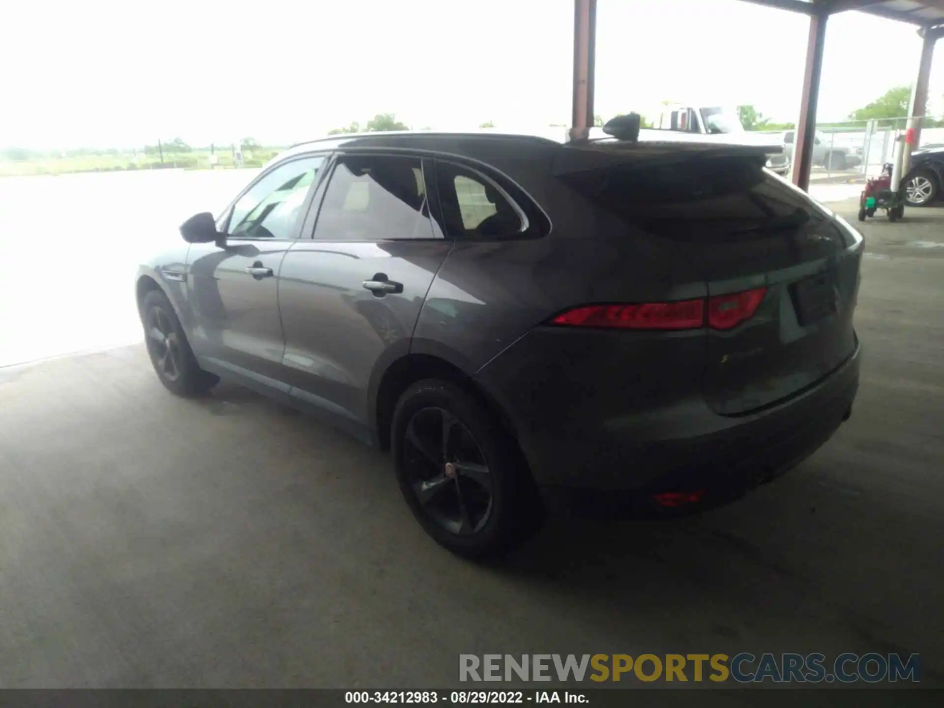 3 Фотография поврежденного автомобиля SADCK2FX9KA368198 JAGUAR F-PACE 2019