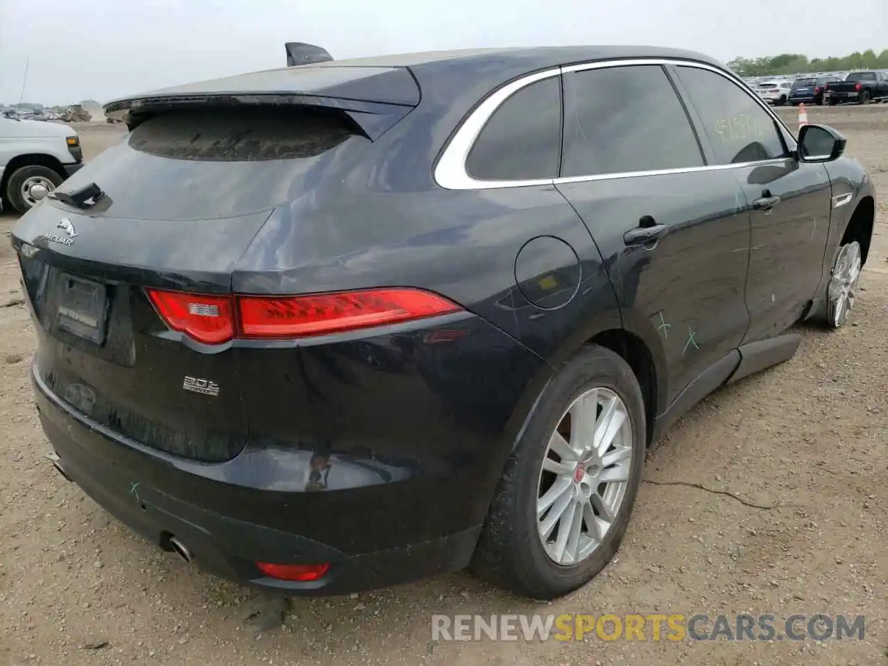 4 Фотография поврежденного автомобиля SADCK2GX0KA393005 JAGUAR F-PACE 2019