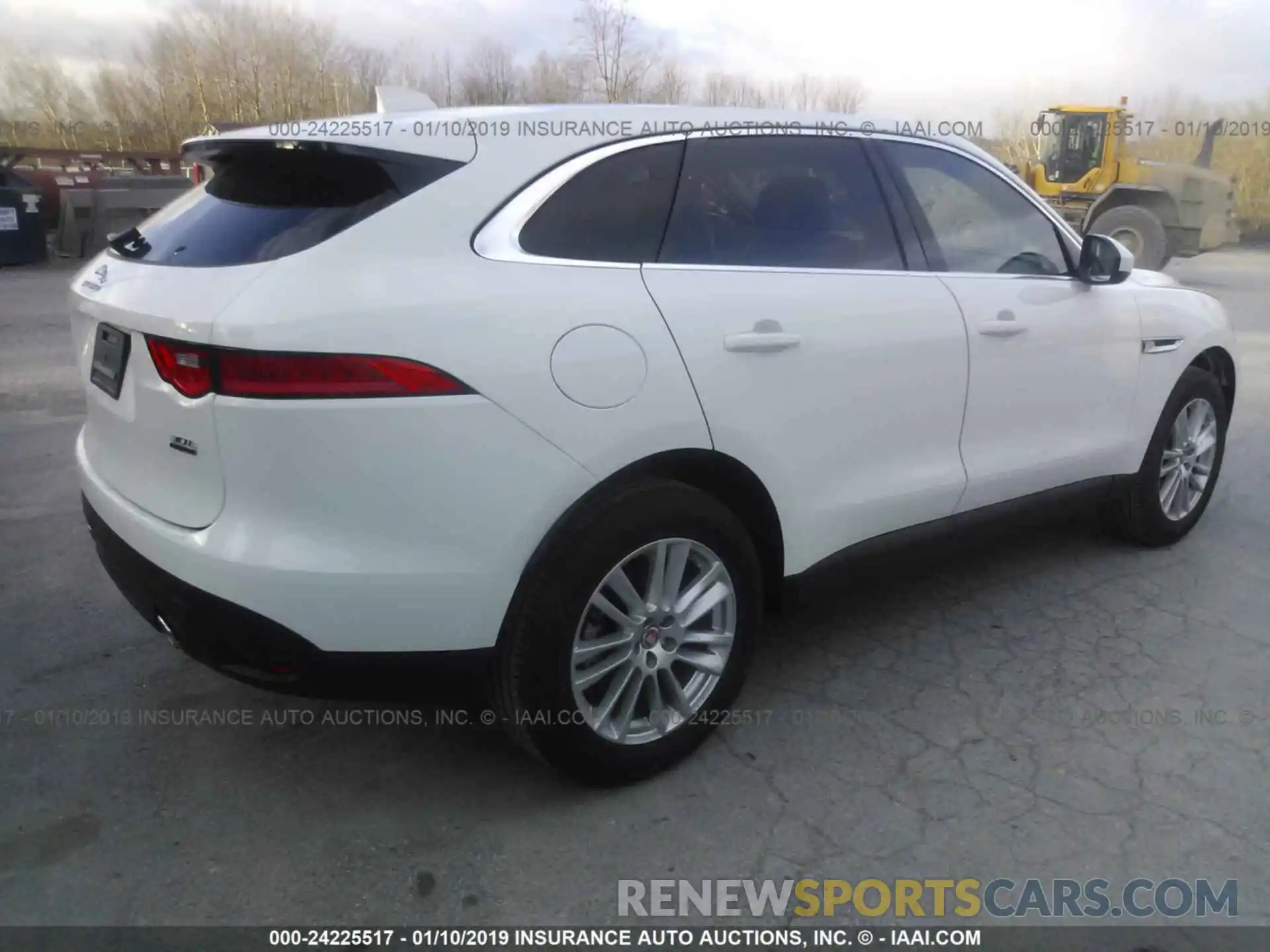 4 Фотография поврежденного автомобиля SADCK2GX1KA390808 JAGUAR F-PACE 2019