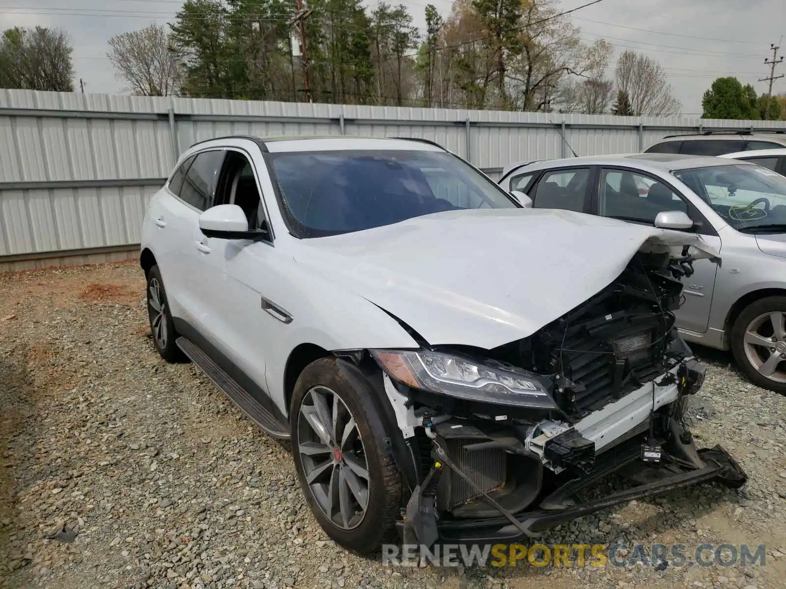 1 Photograph of a damaged car SADCK2GX2KA368574 JAGUAR F-PACE 2019