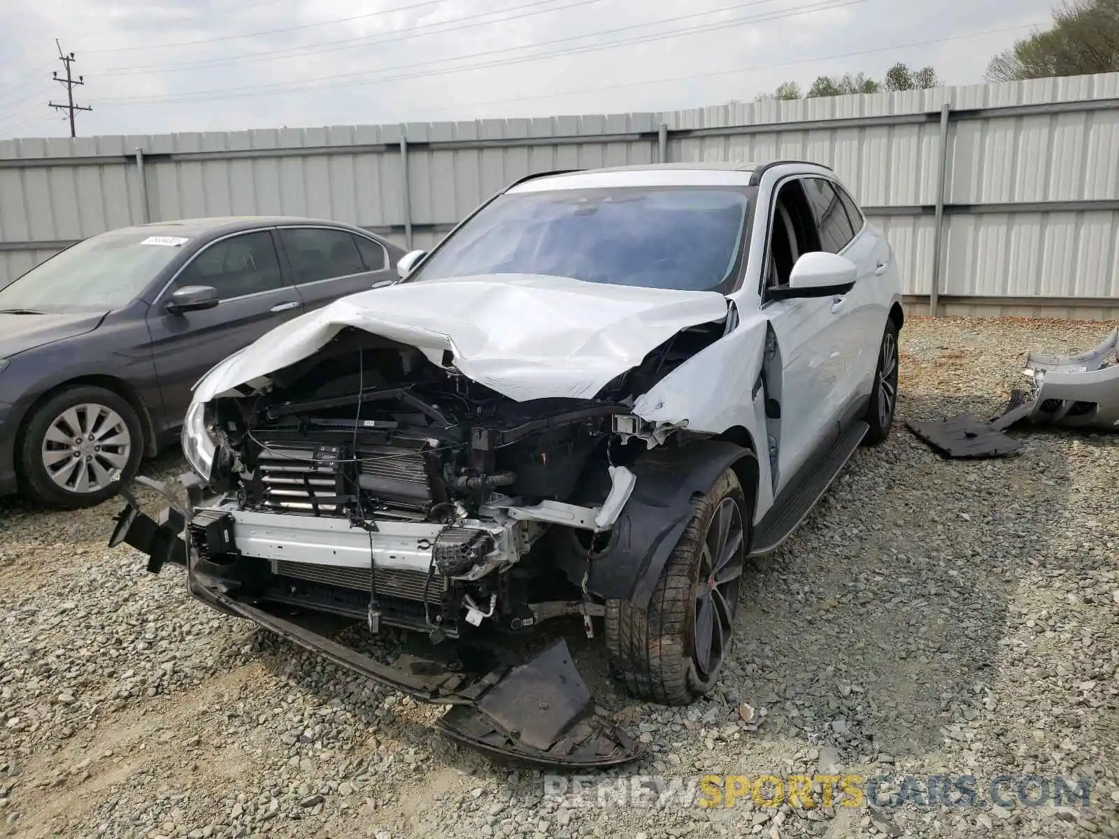 2 Photograph of a damaged car SADCK2GX2KA368574 JAGUAR F-PACE 2019