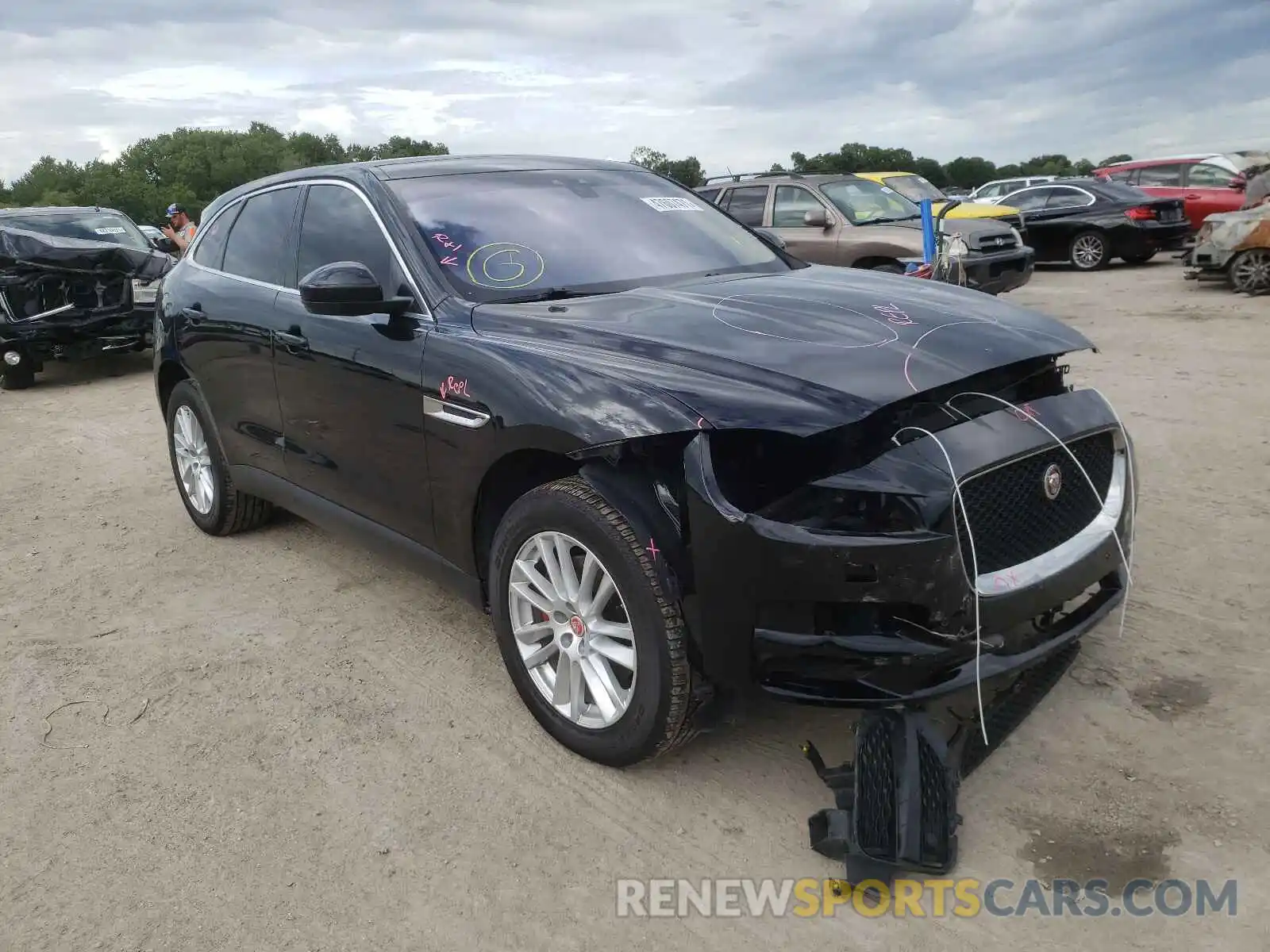 1 Photograph of a damaged car SADCK2GX2KA391319 JAGUAR F-PACE 2019