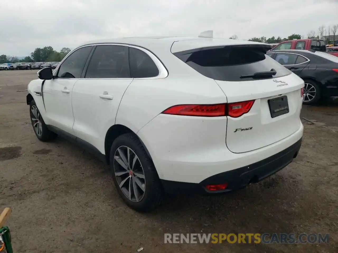 3 Фотография поврежденного автомобиля SADCK2GX2KA398528 JAGUAR F-PACE 2019