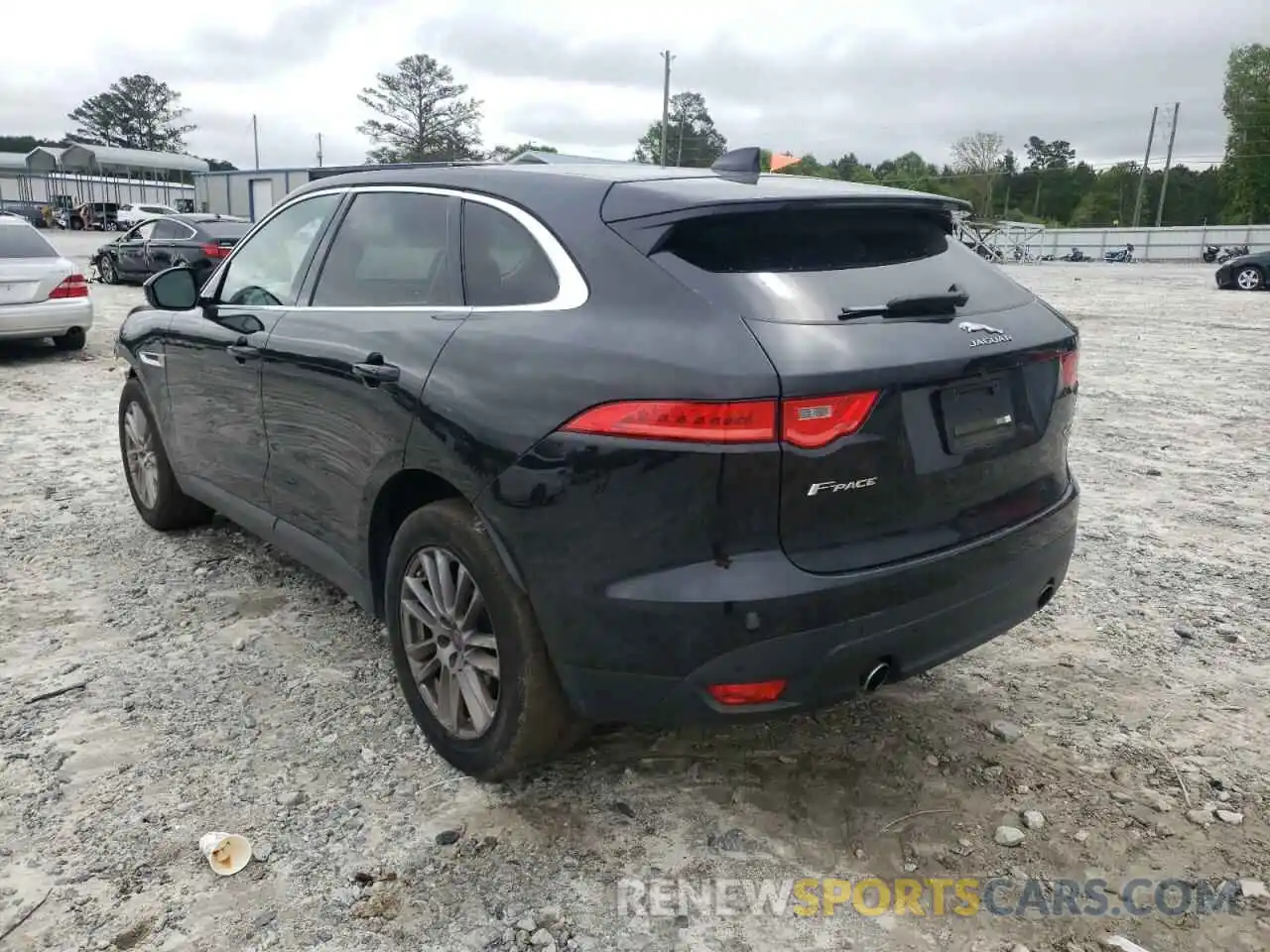 3 Photograph of a damaged car SADCK2GX4KA392648 JAGUAR F-PACE 2019