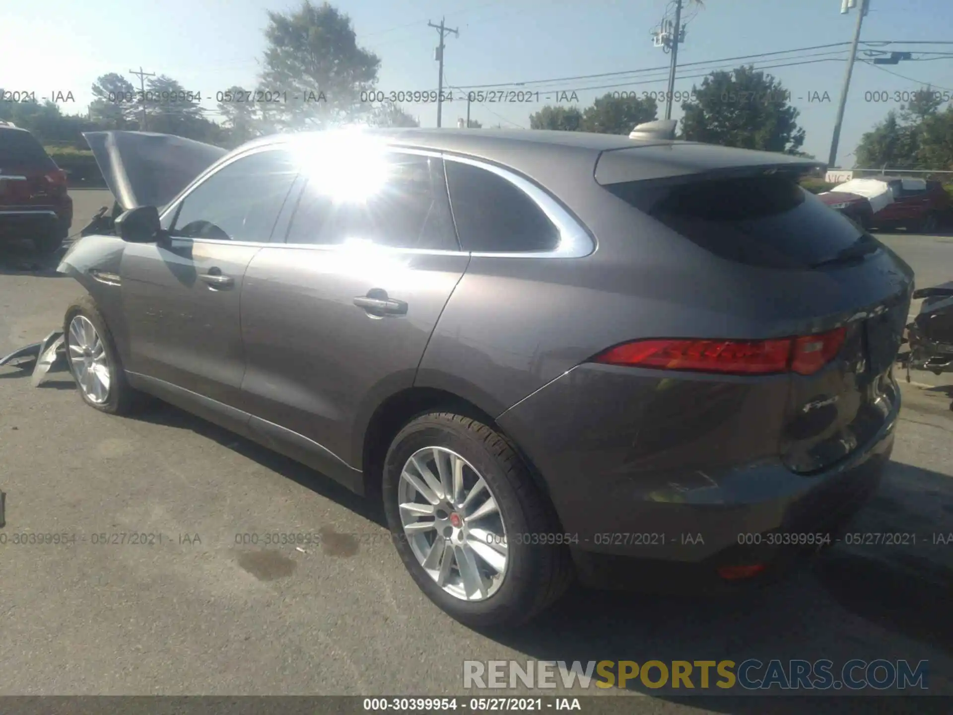 3 Фотография поврежденного автомобиля SADCK2GX4KA393993 JAGUAR F-PACE 2019