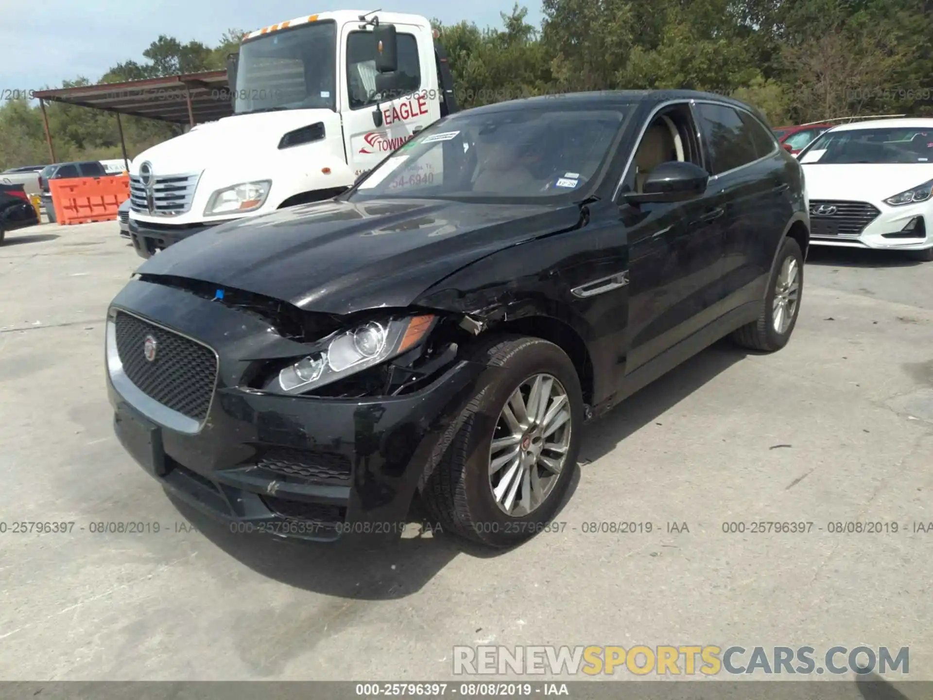 2 Photograph of a damaged car SADCK2GX5KA392769 JAGUAR F-PACE 2019