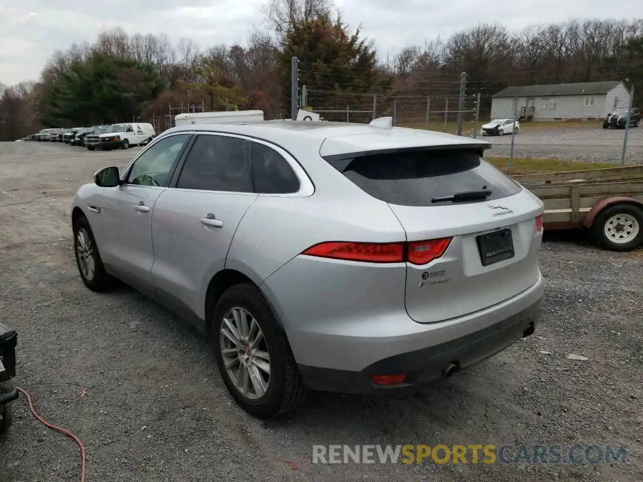 3 Photograph of a damaged car SADCK2GX6KA390772 JAGUAR F-PACE 2019